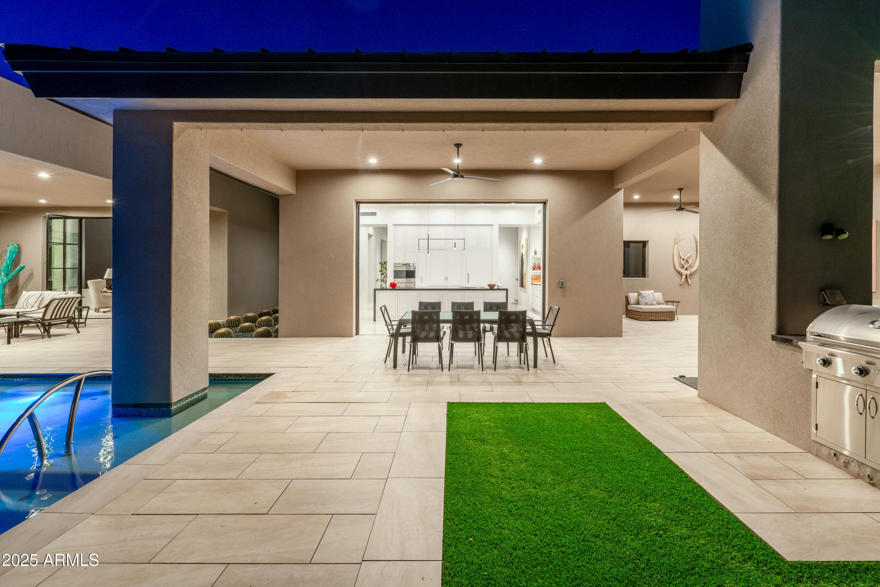 DESERT HIGHLANDS AREA A LOT 40-71 TR A PVT ST - Residential