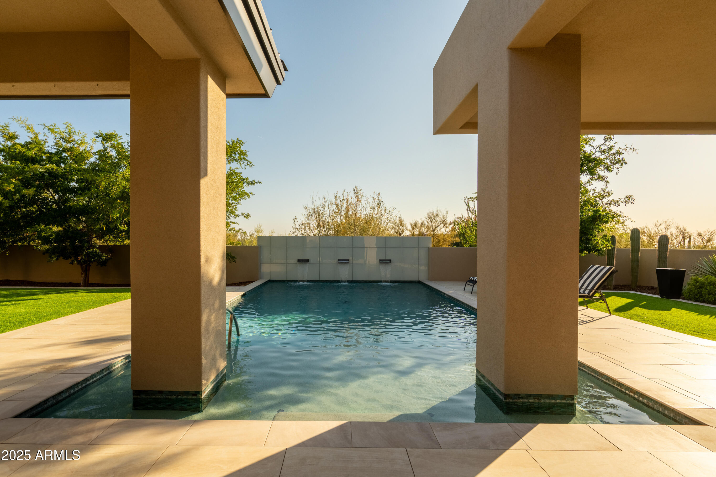 DESERT HIGHLANDS AREA A LOT 40-71 TR A PVT ST - Residential