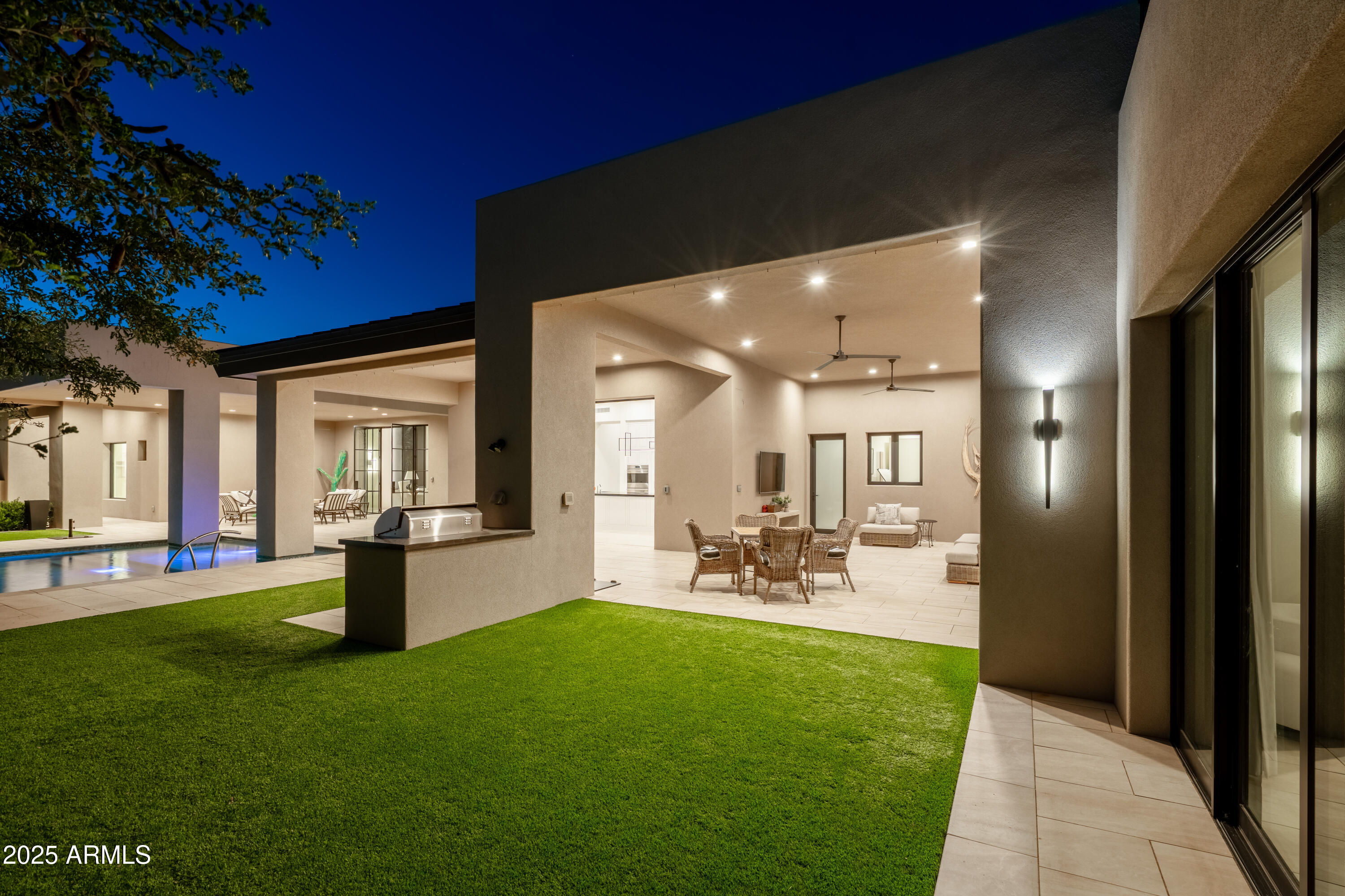 DESERT HIGHLANDS AREA A LOT 40-71 TR A PVT ST - Residential