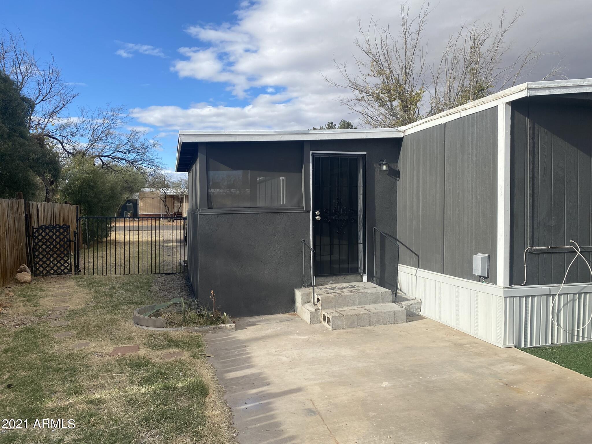 GOLDEN ACRES MOBILE HOME PARK - Residential