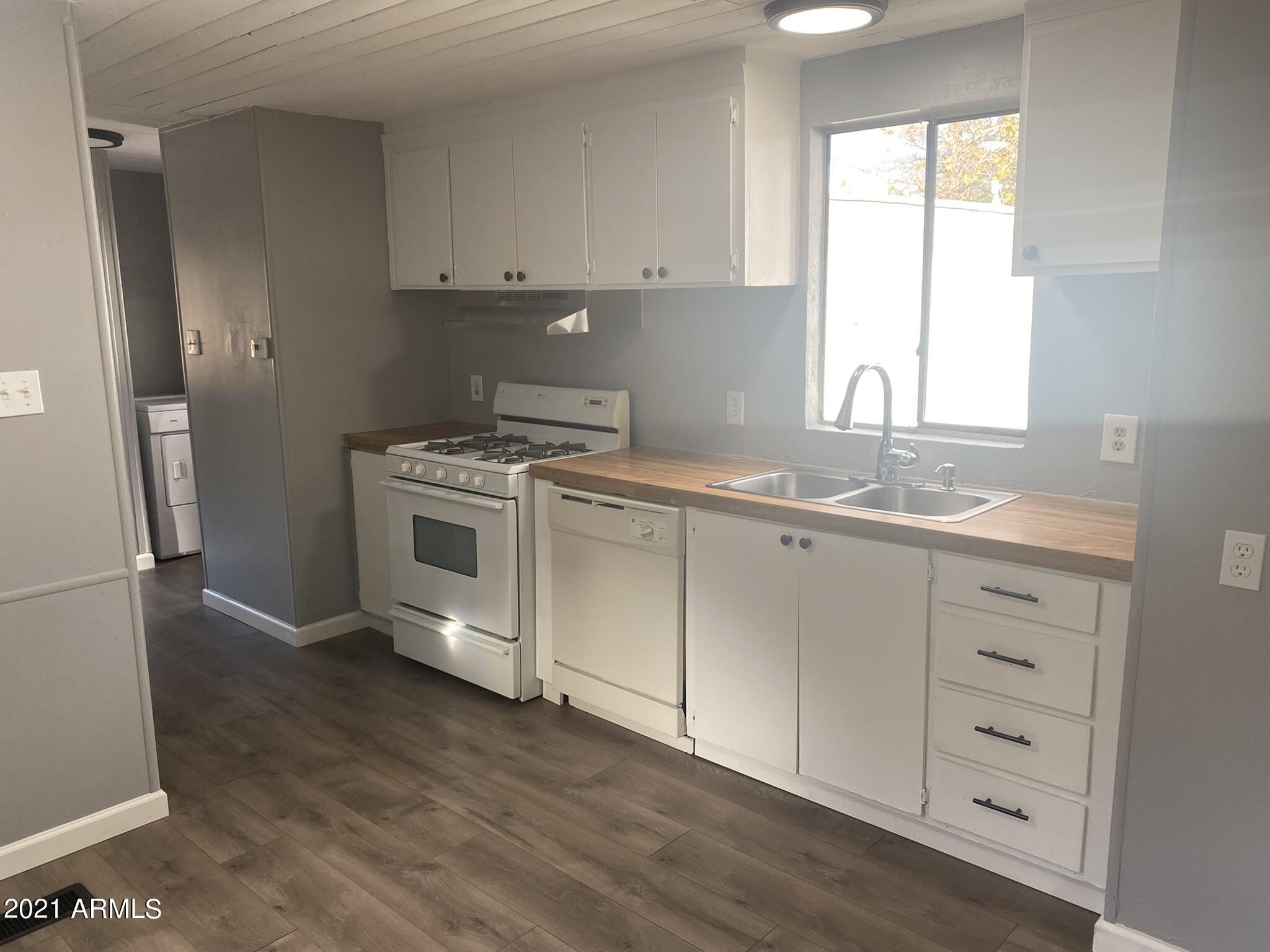 GOLDEN ACRES MOBILE HOME PARK - Residential
