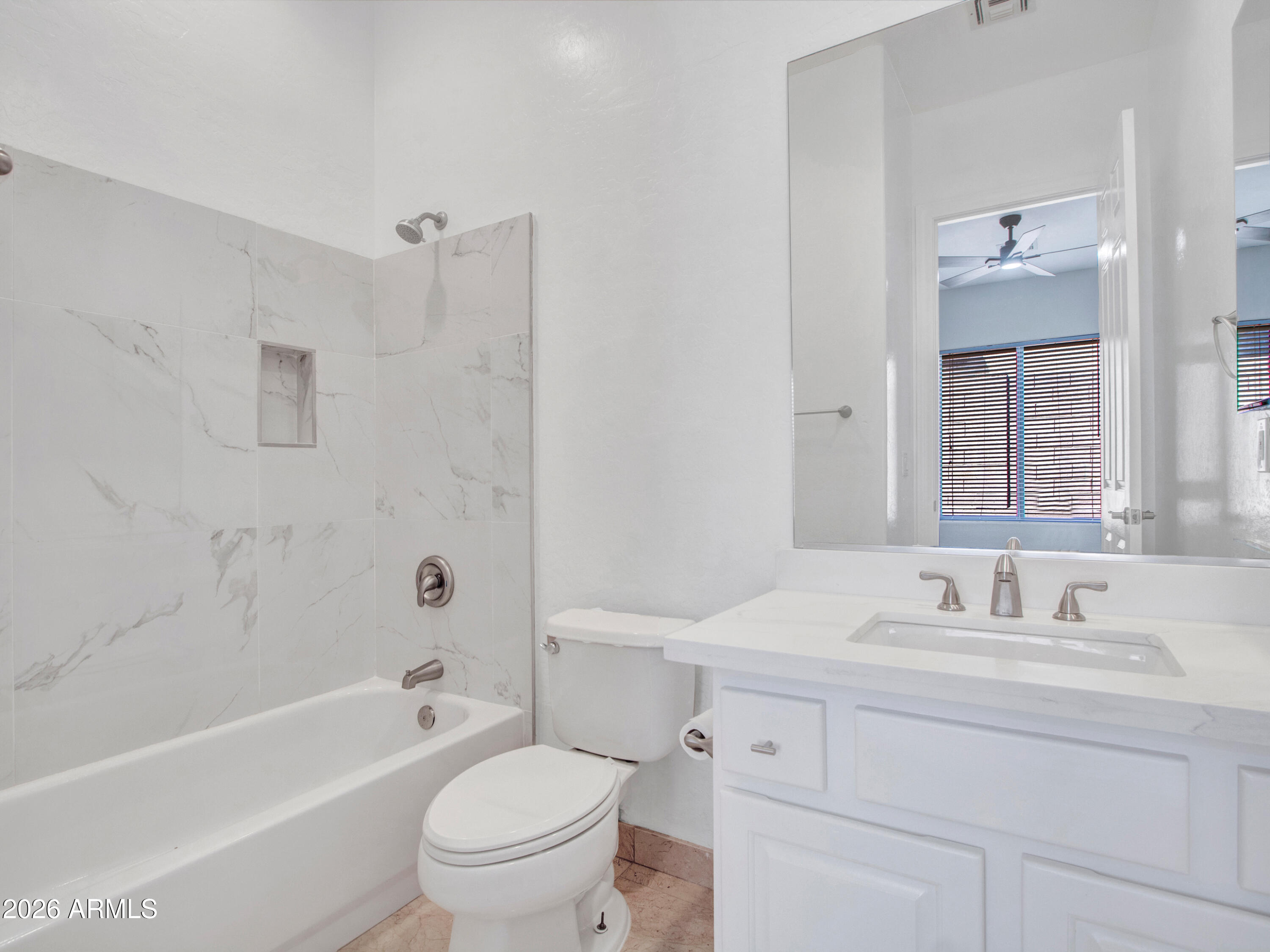 ANTHEM COUNTRY CLUB UNIT 2 CYPRESS POINT AMD - Residential