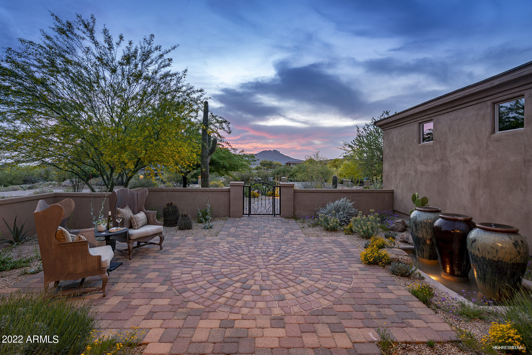 SIERRA BOULDERS - Residential