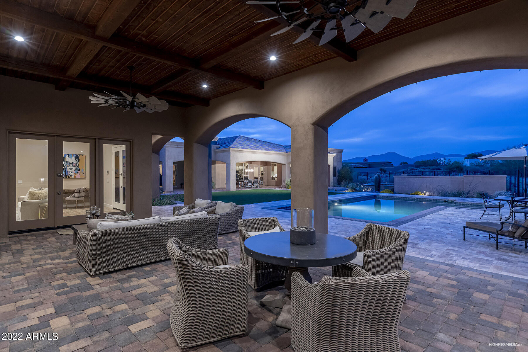 SIERRA BOULDERS - Residential
