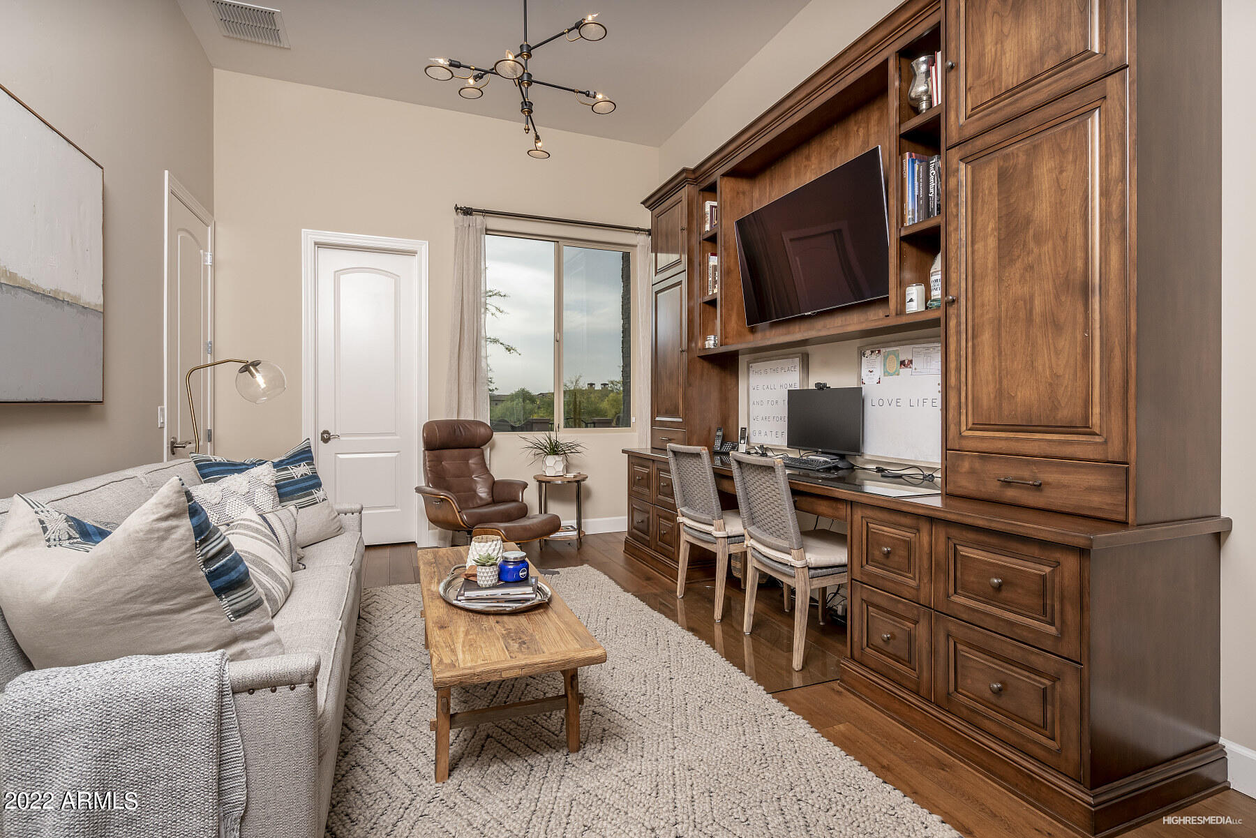 SIERRA BOULDERS - Residential