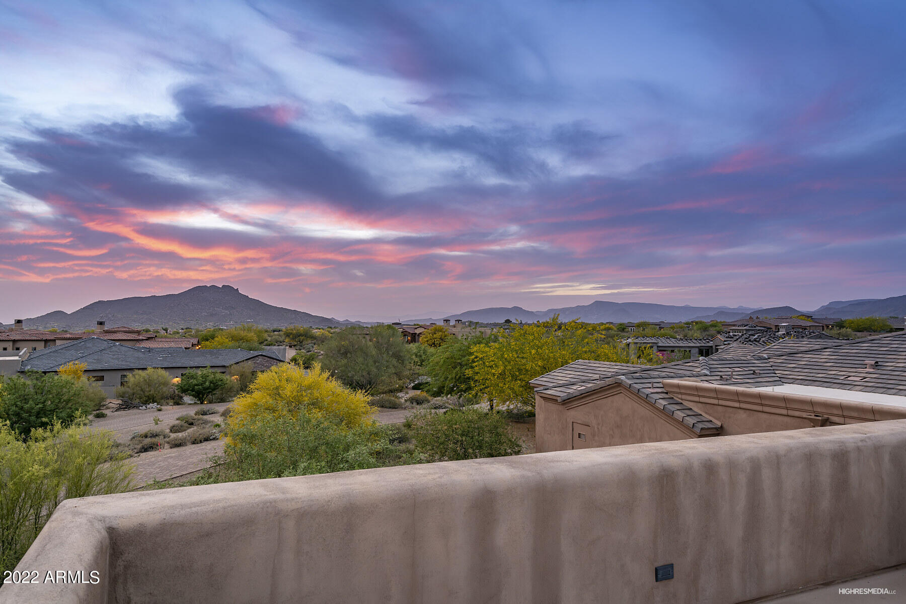 SIERRA BOULDERS - Residential