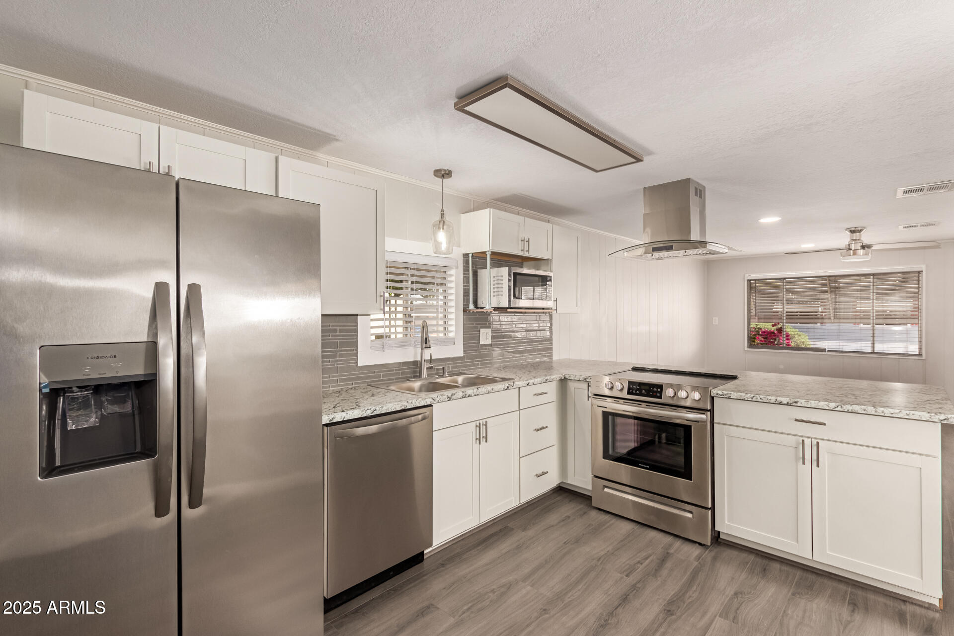 Friendly Village of Orangewood - Residential