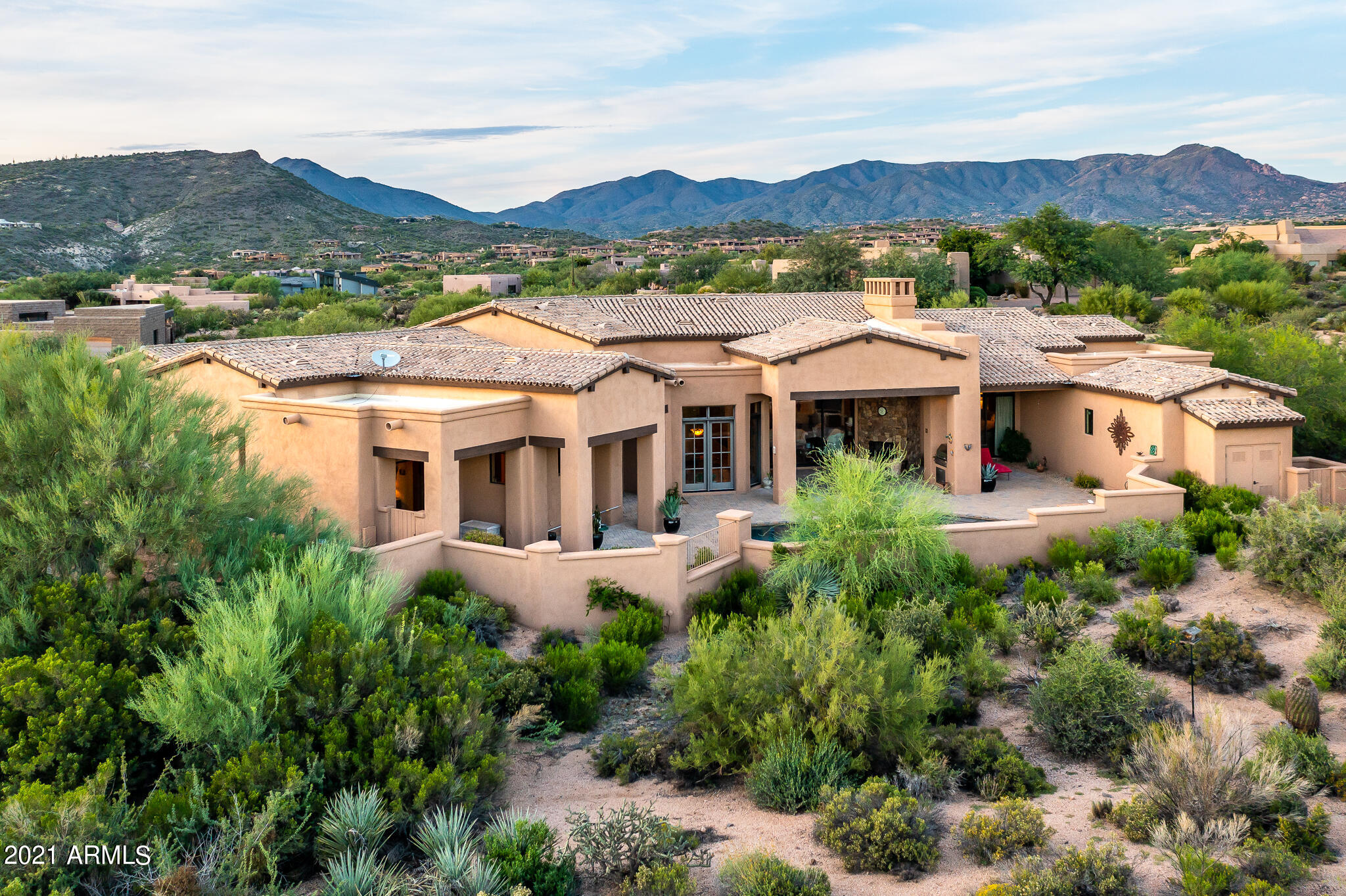 DESERT MOUNTAIN - Residential