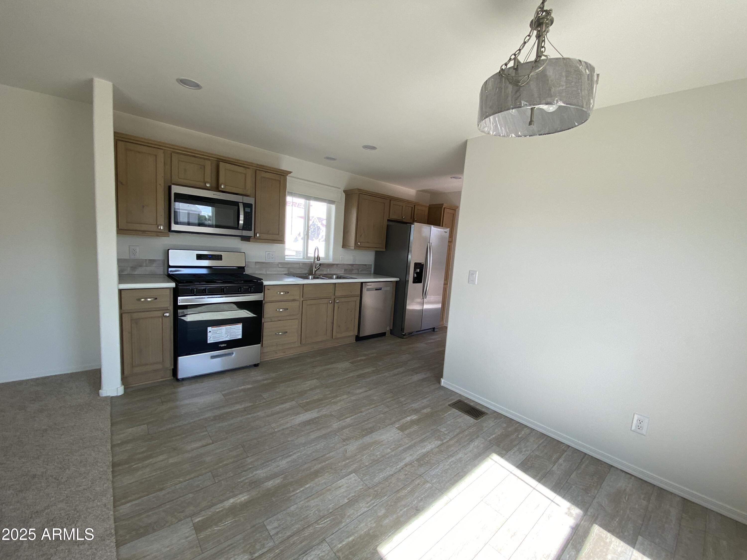 HOLIDAY LAKE ESTATES - Residential