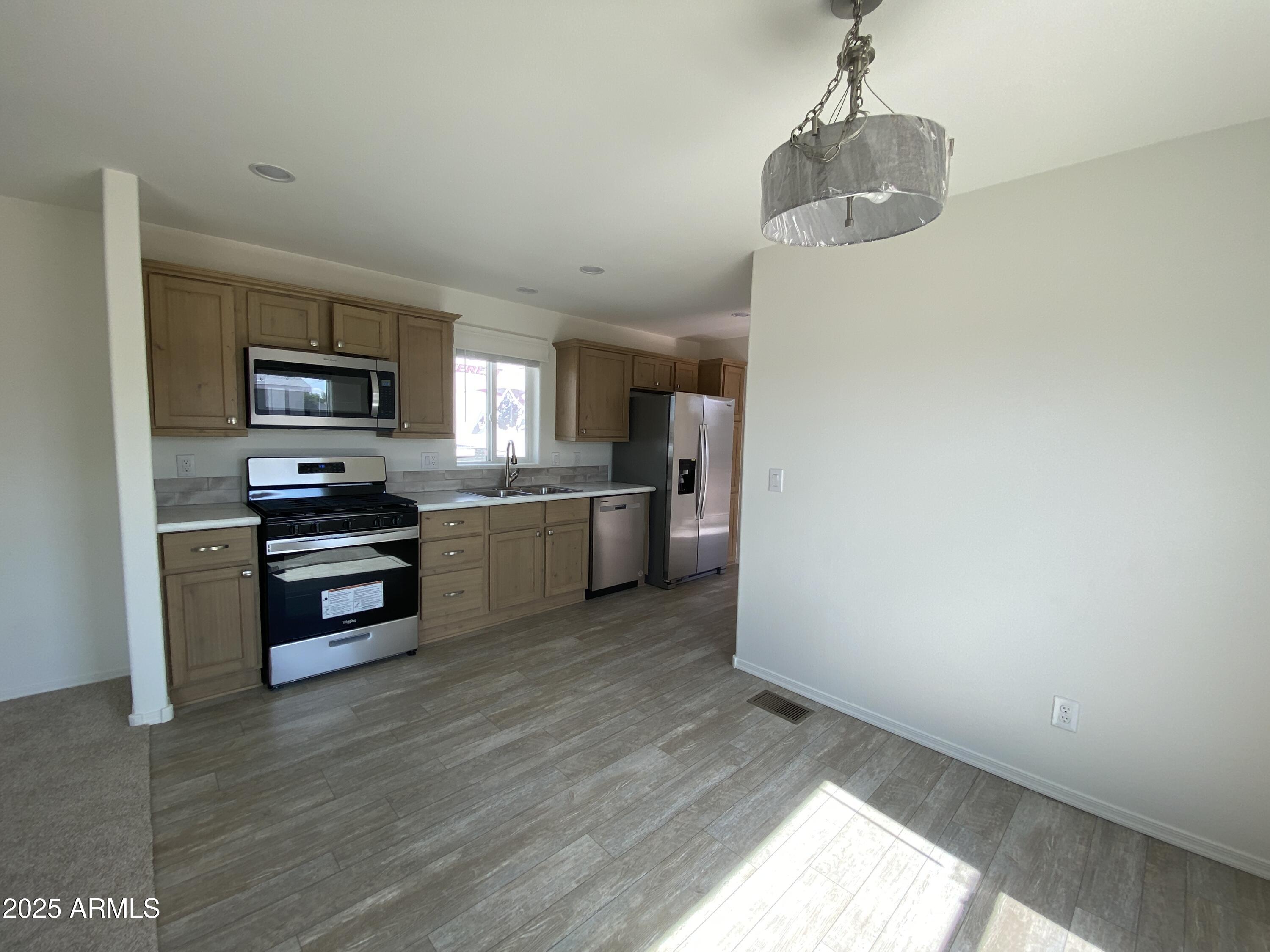 HOLIDAY LAKE ESTATES - Residential
