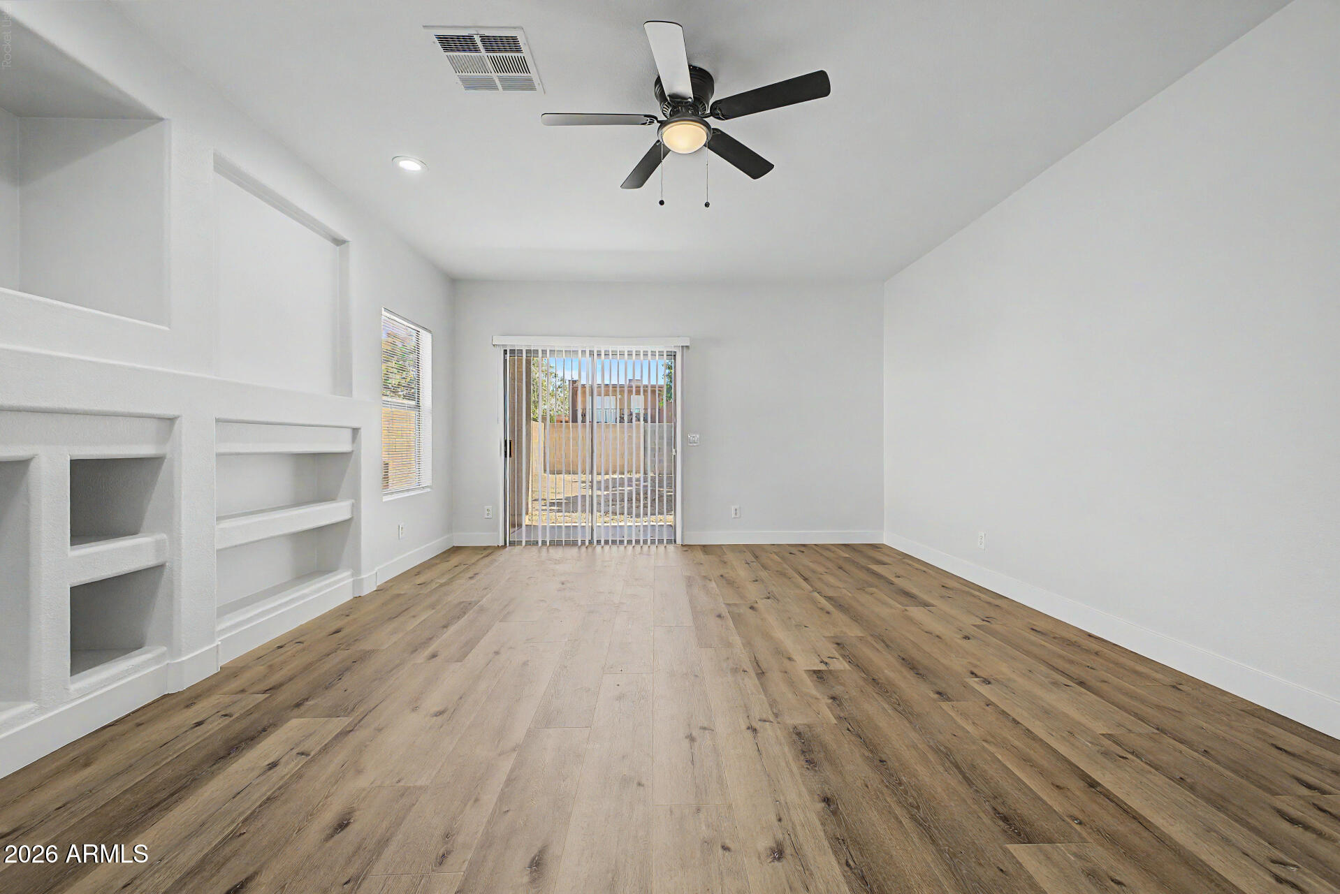 MANDALAY - Residential