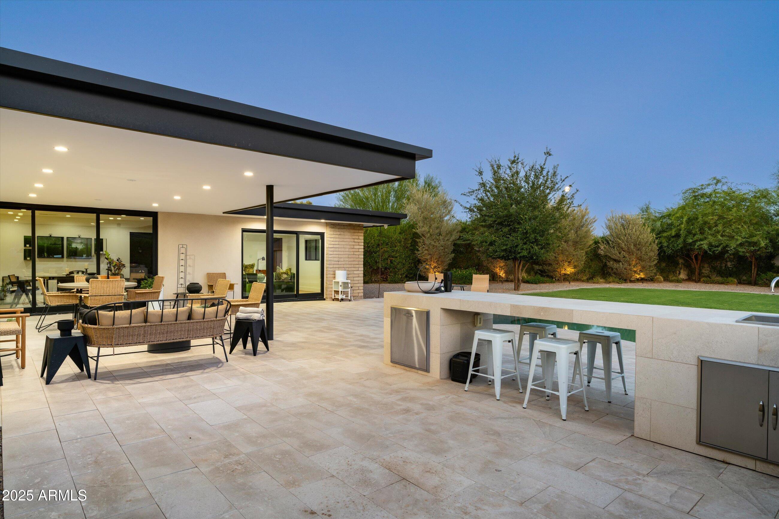 STONEVIEW - Residential