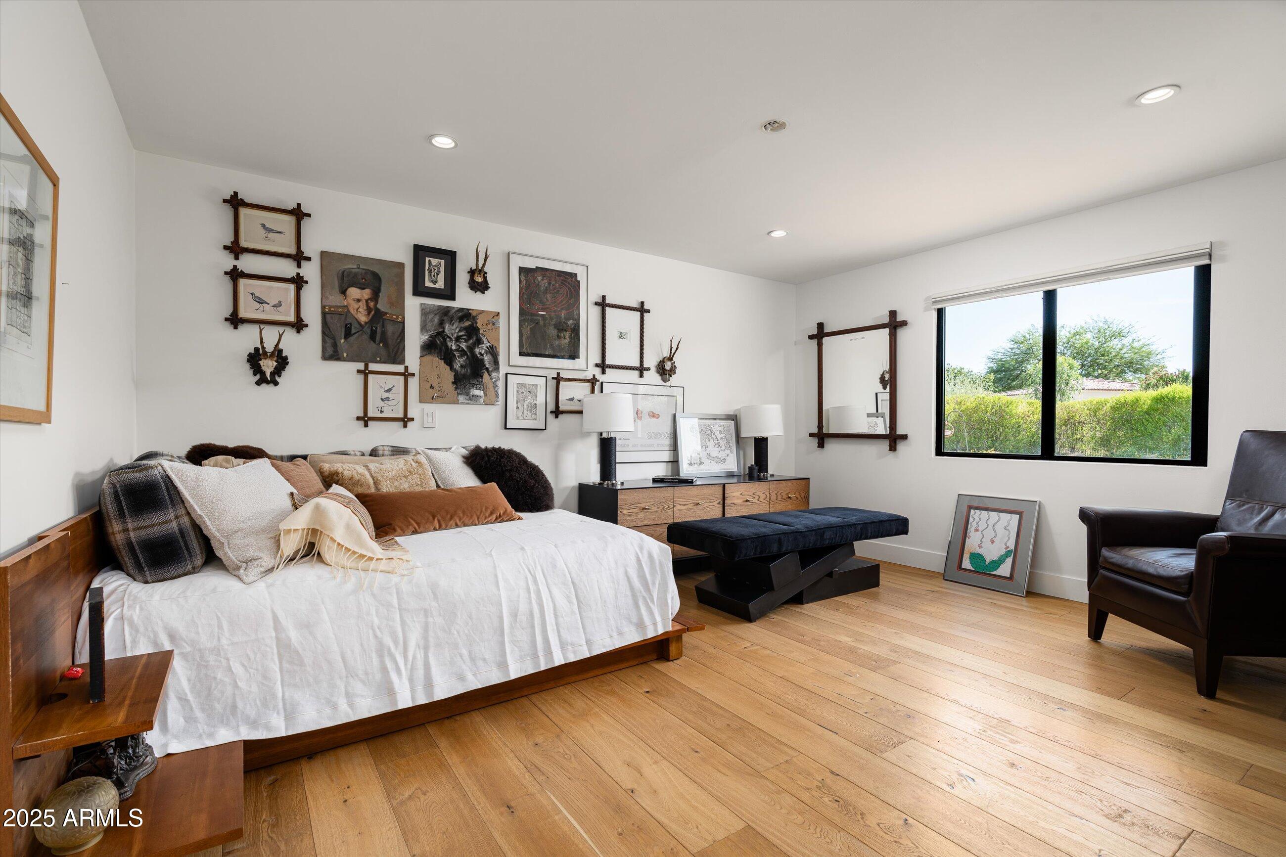 STONEVIEW - Residential