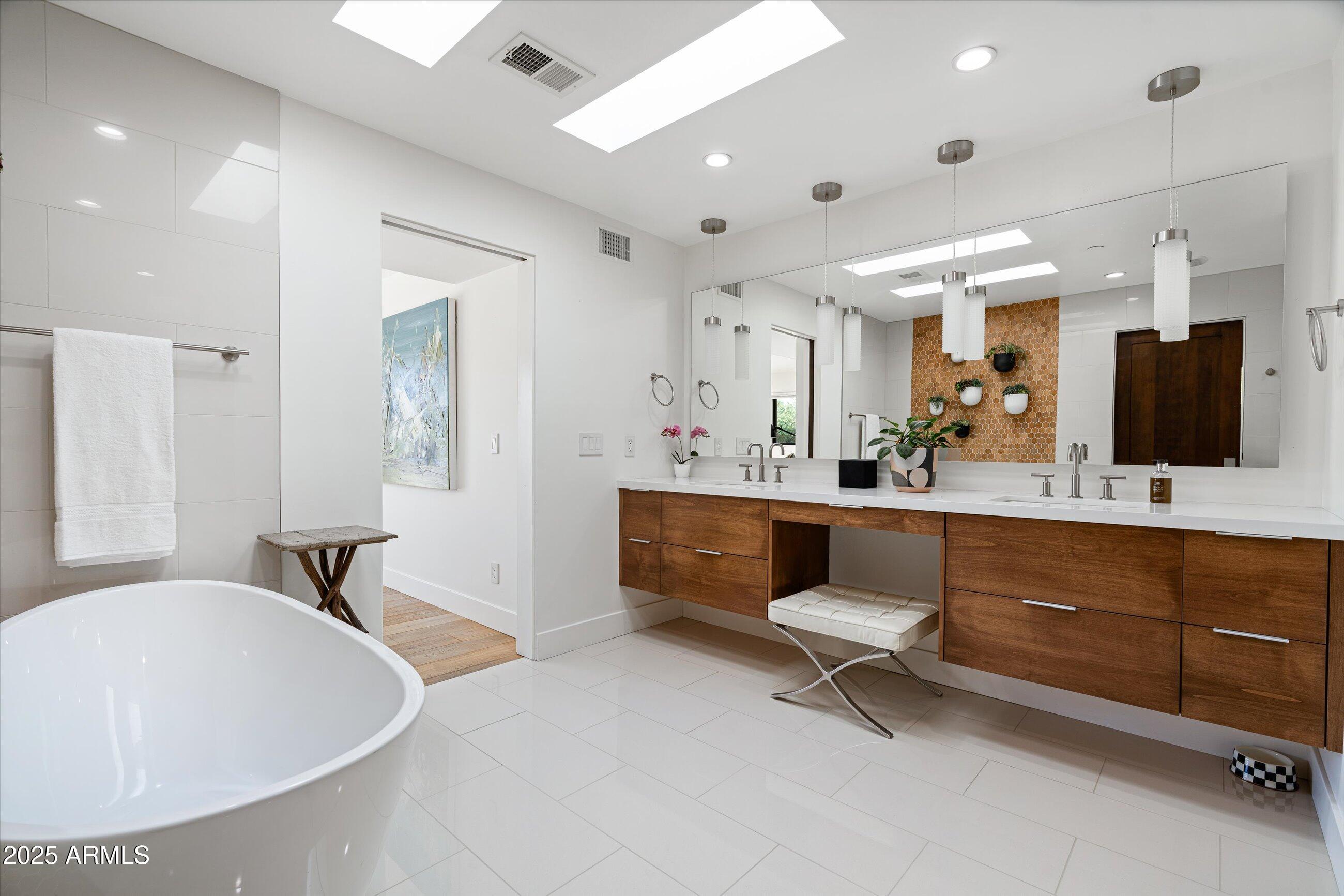 STONEVIEW - Residential