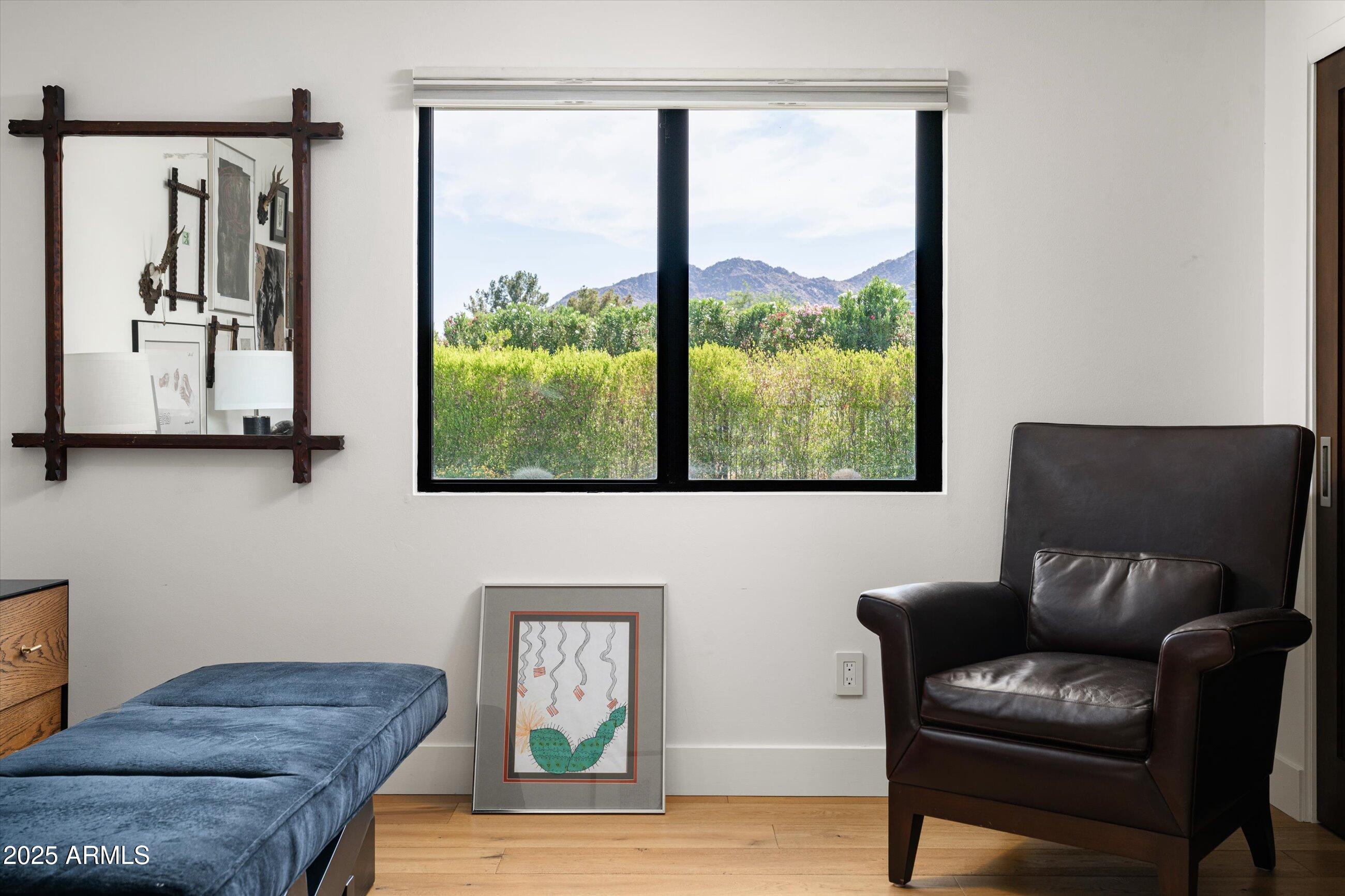 STONEVIEW - Residential