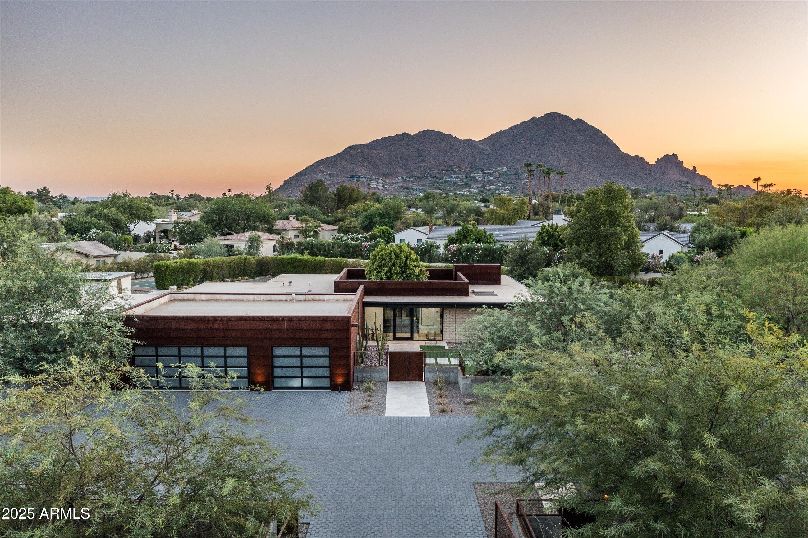 STONEVIEW - Residential