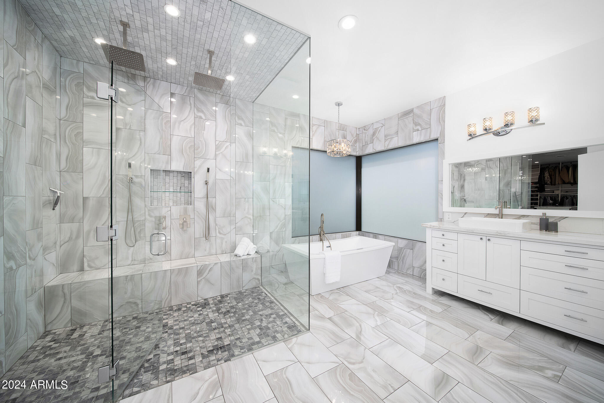 BILTMORE CIRCLE ESTATES - Residential