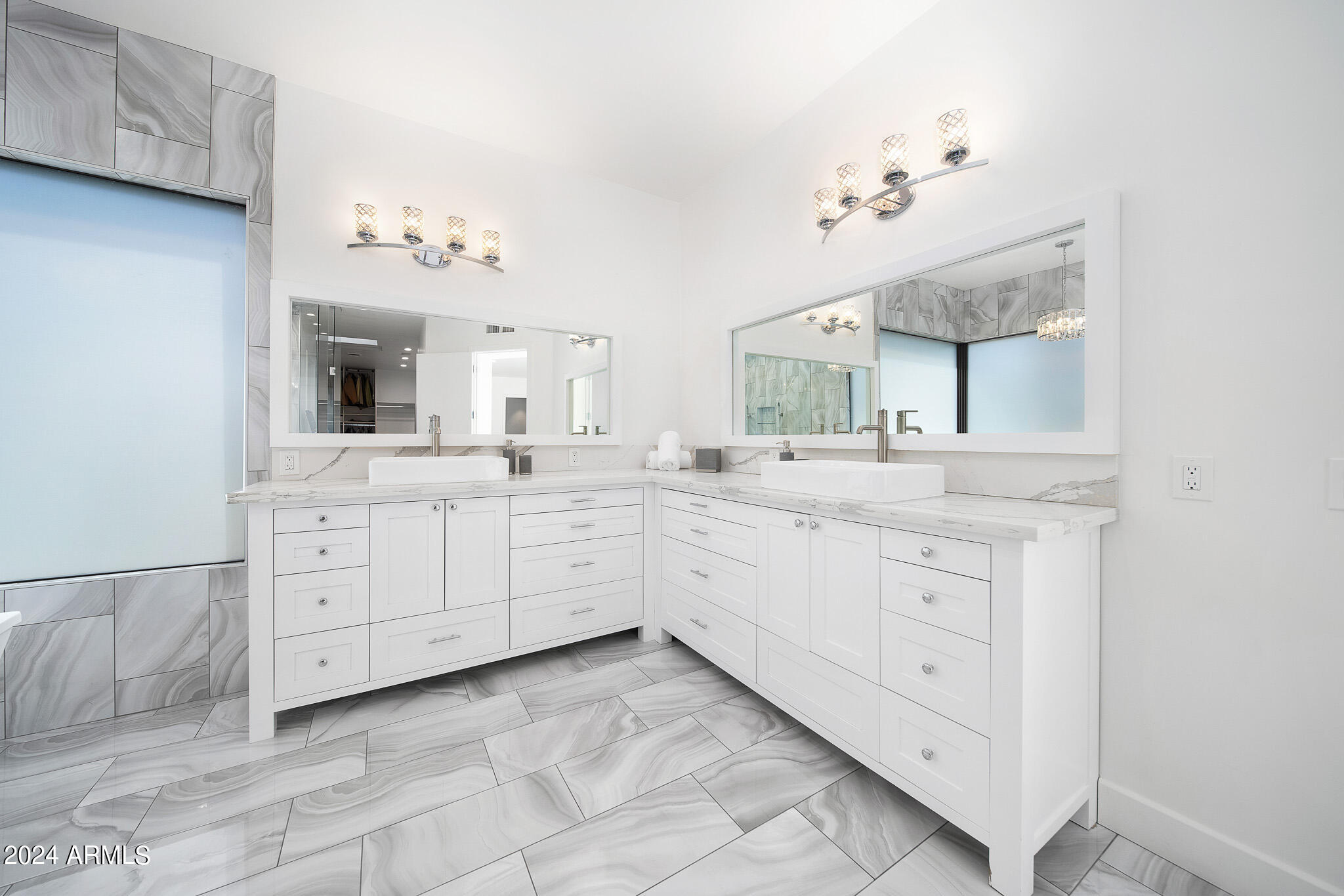 BILTMORE CIRCLE ESTATES - Residential