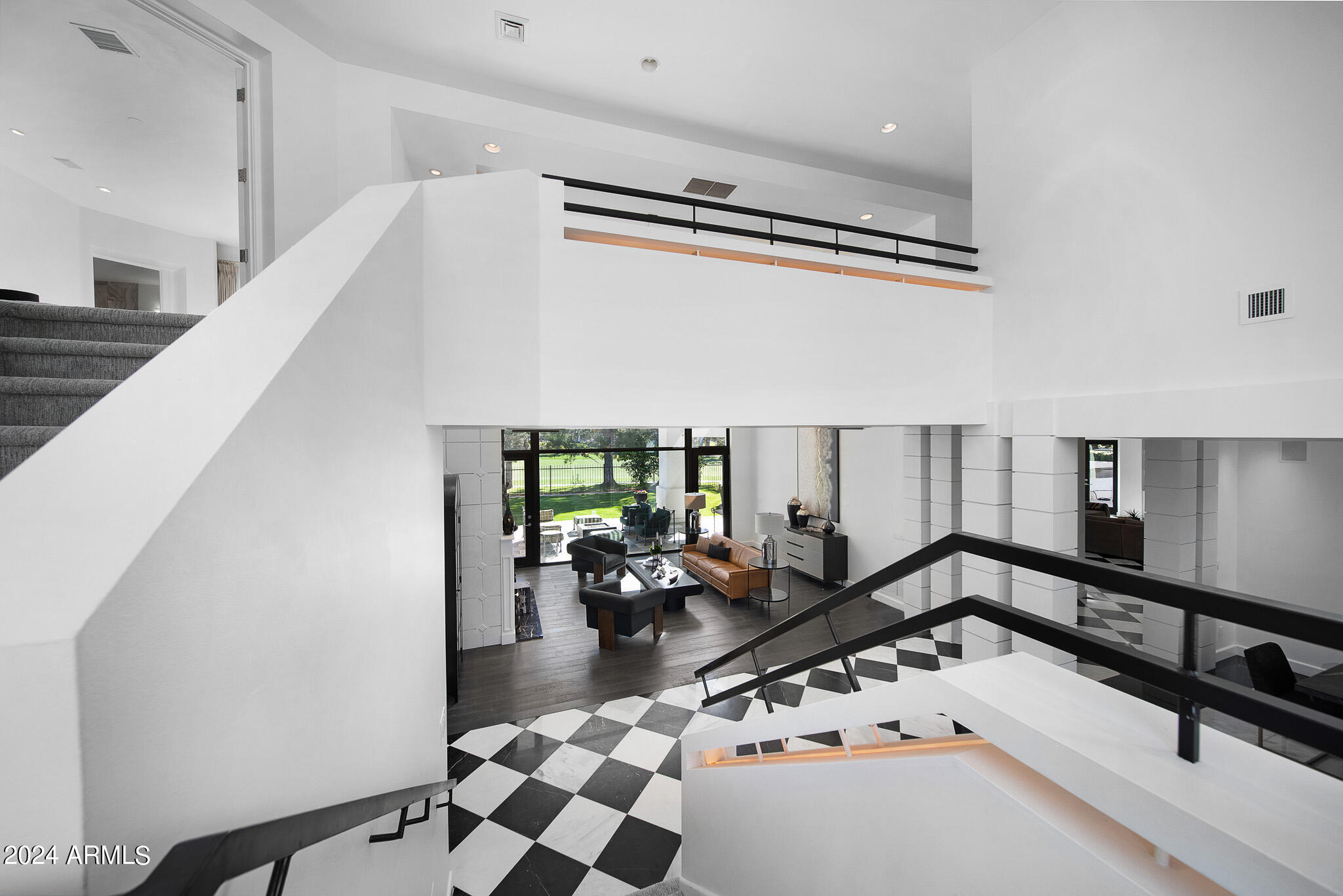 BILTMORE CIRCLE ESTATES - Residential