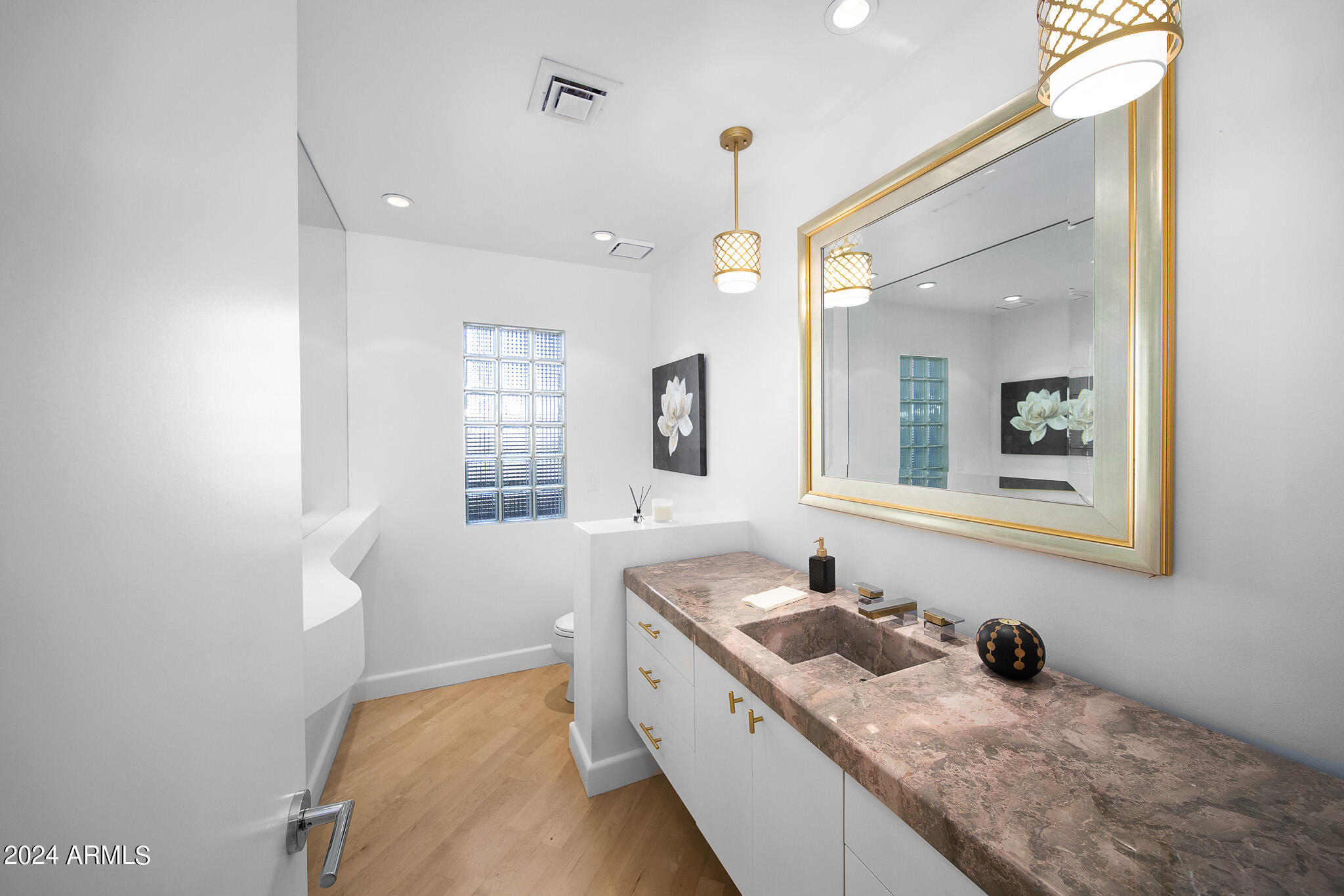 BILTMORE CIRCLE ESTATES - Residential
