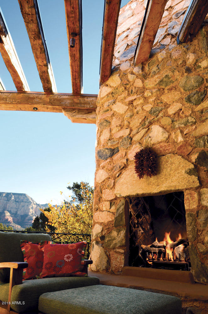 Seven Canyons - Residential