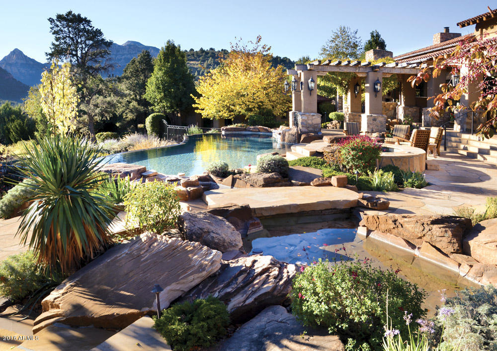 Seven Canyons - Residential