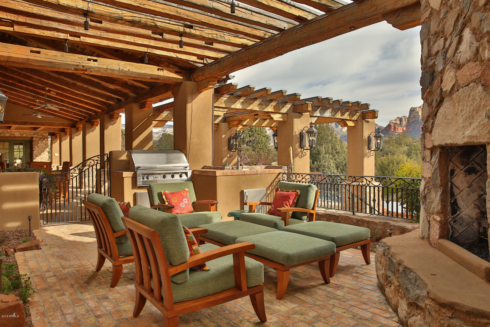 Seven Canyons - Residential