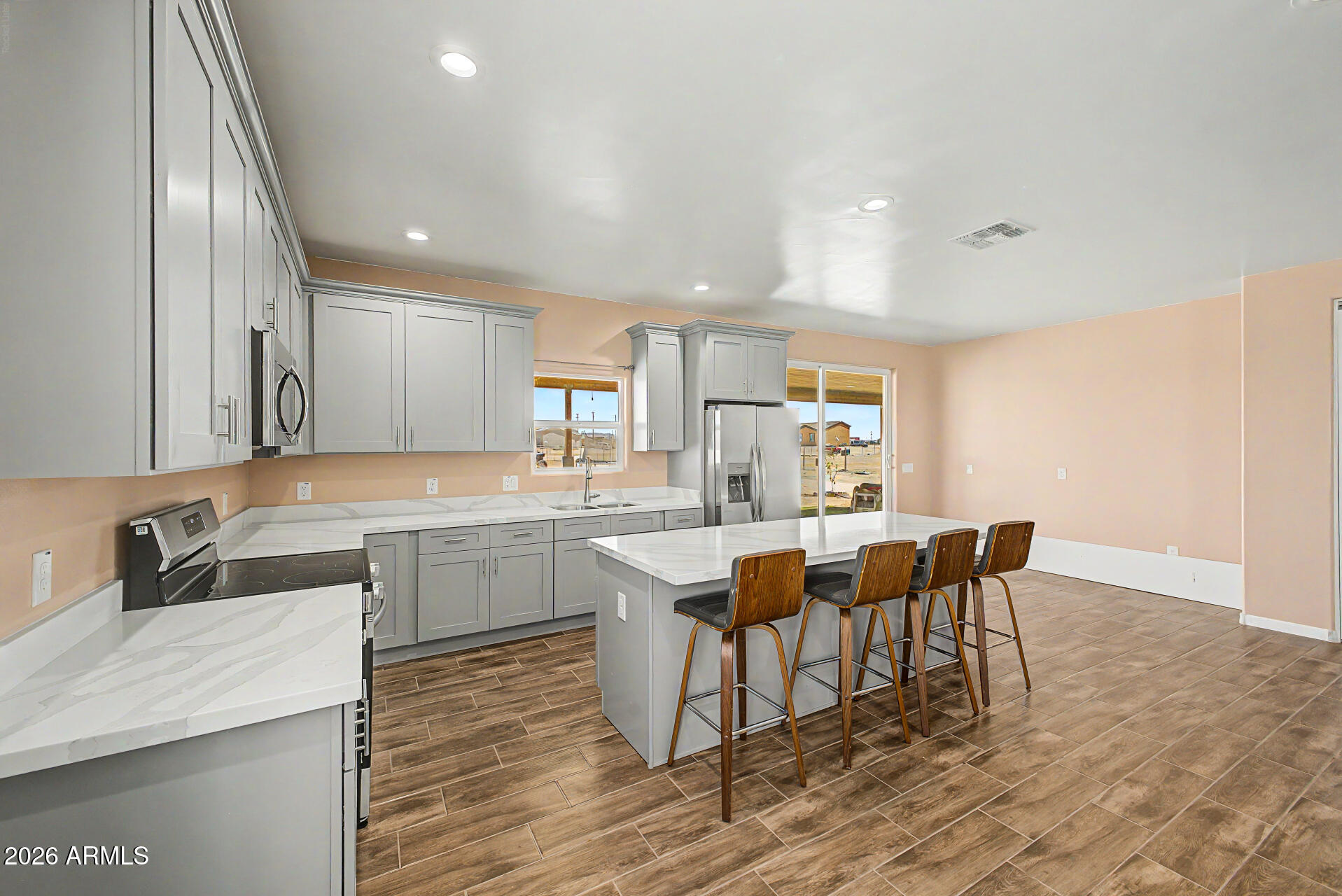 SADDLE VISTA - Residential