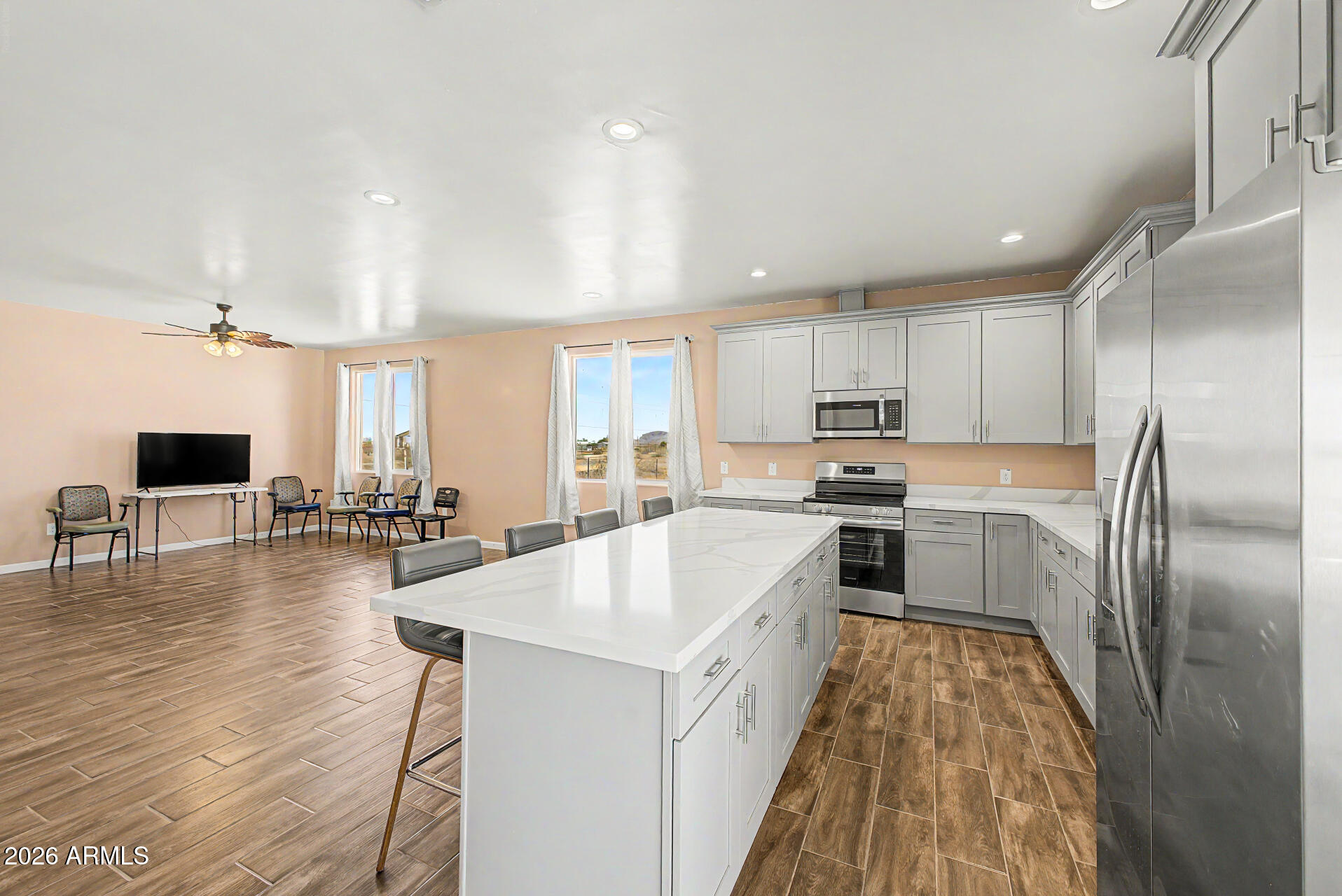 SADDLE VISTA - Residential