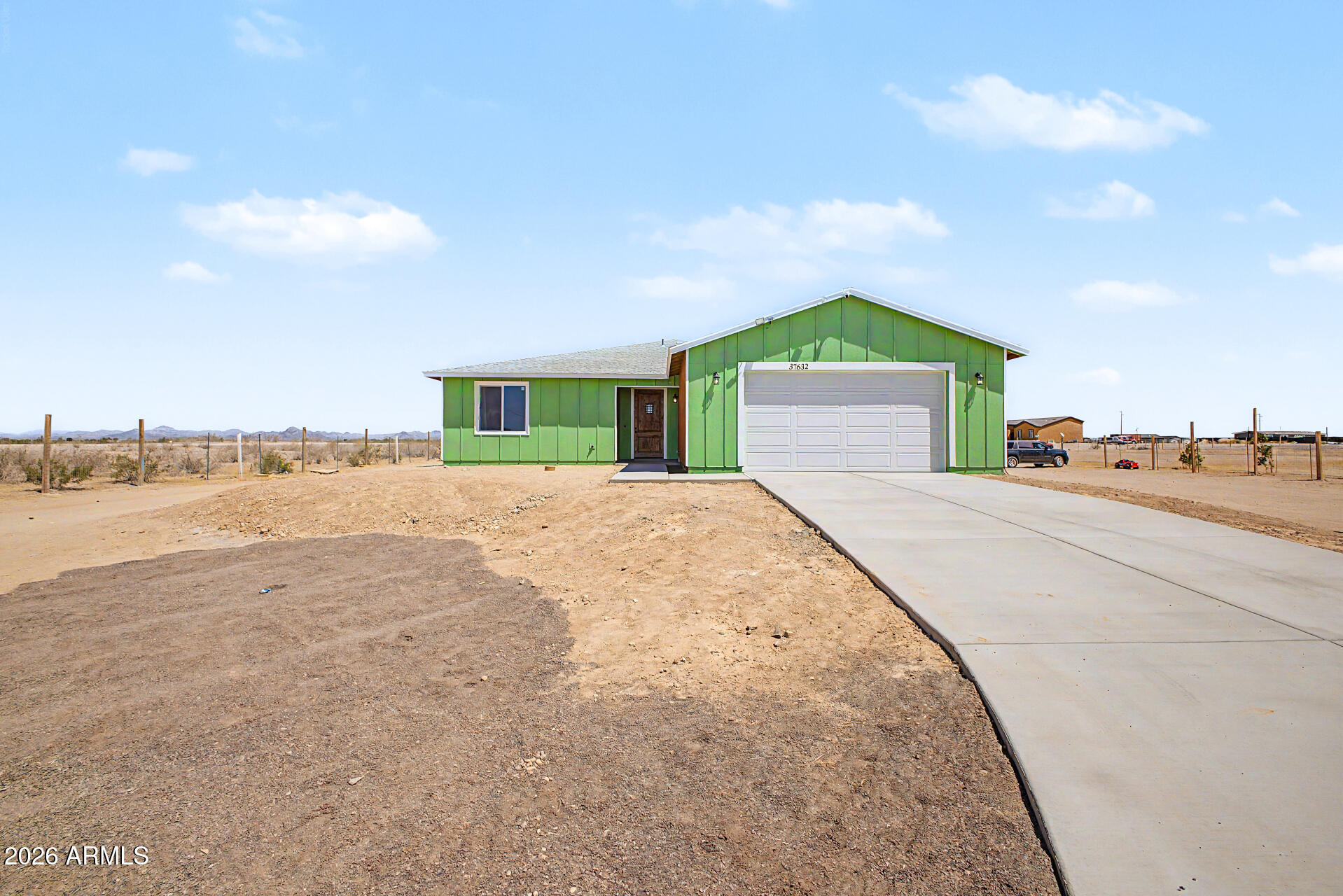 SADDLE VISTA - Residential