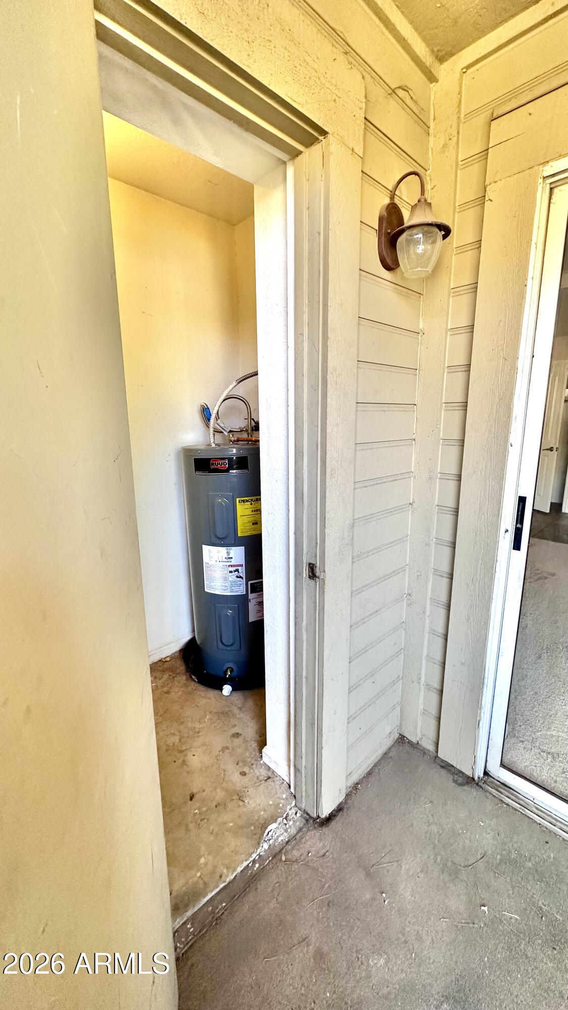 CHESAPEAKE CONDOMINIUM - Residential
