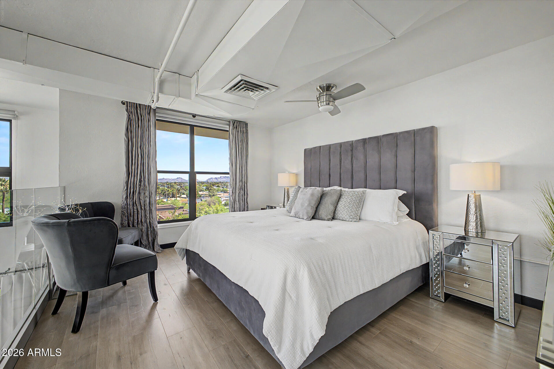 ARTISAN LOFTS CONDOMINIUM - Residential