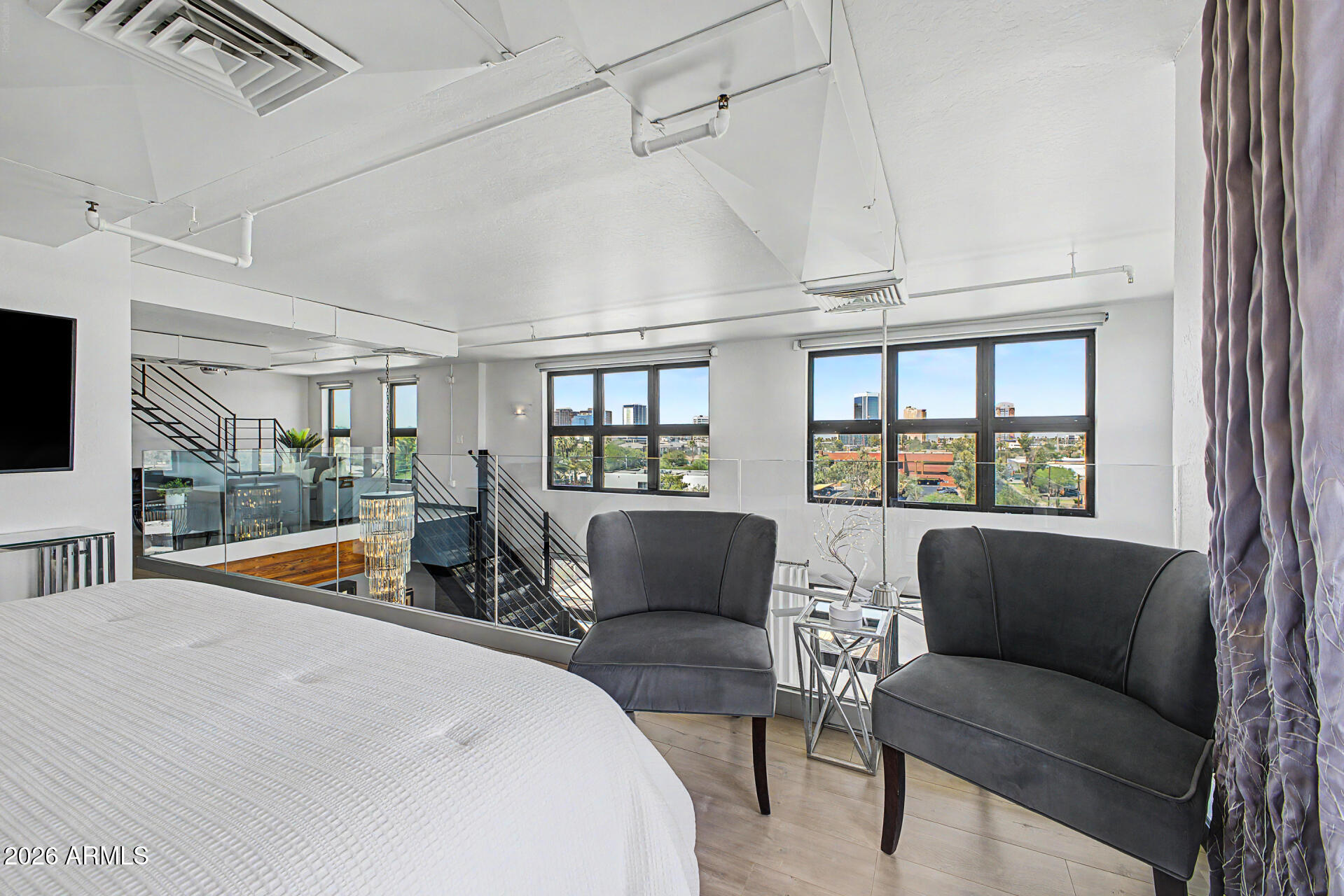 ARTISAN LOFTS CONDOMINIUM - Residential