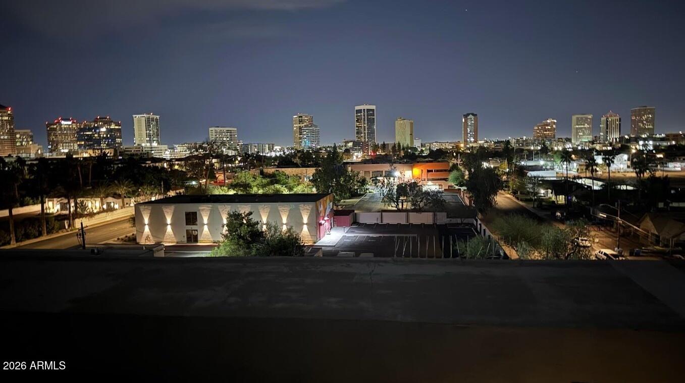 ARTISAN LOFTS CONDOMINIUM - Residential