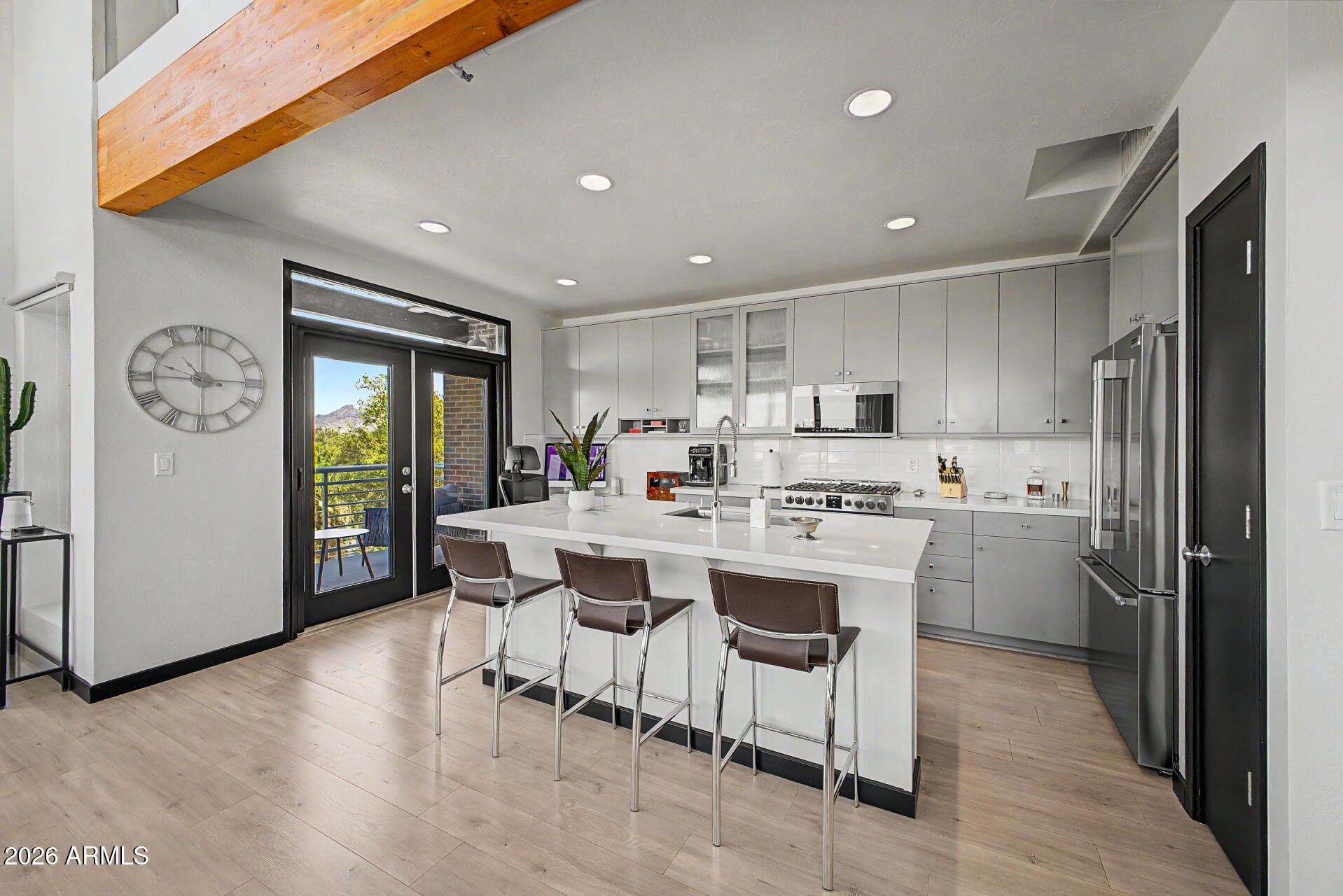 ARTISAN LOFTS CONDOMINIUM - Residential