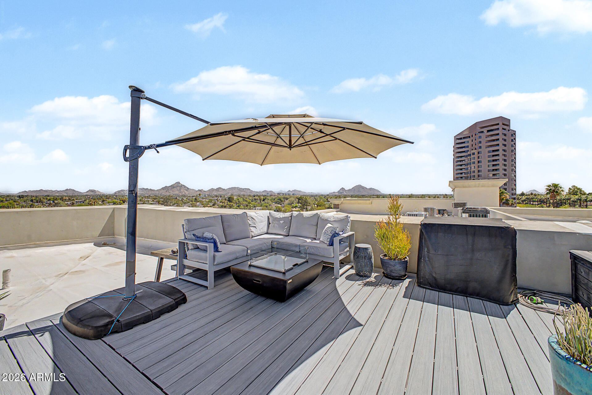 ARTISAN LOFTS CONDOMINIUM - Residential