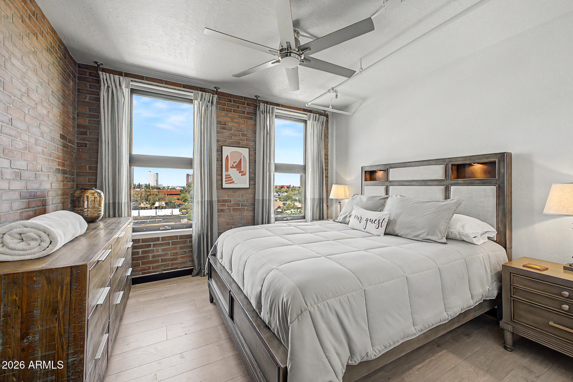 ARTISAN LOFTS CONDOMINIUM - Residential