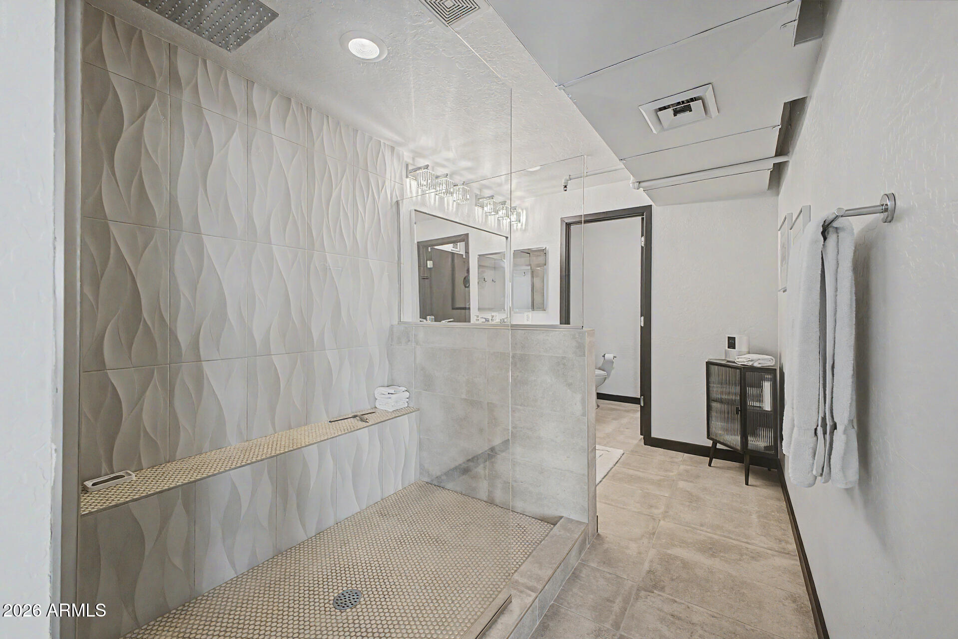 ARTISAN LOFTS CONDOMINIUM - Residential
