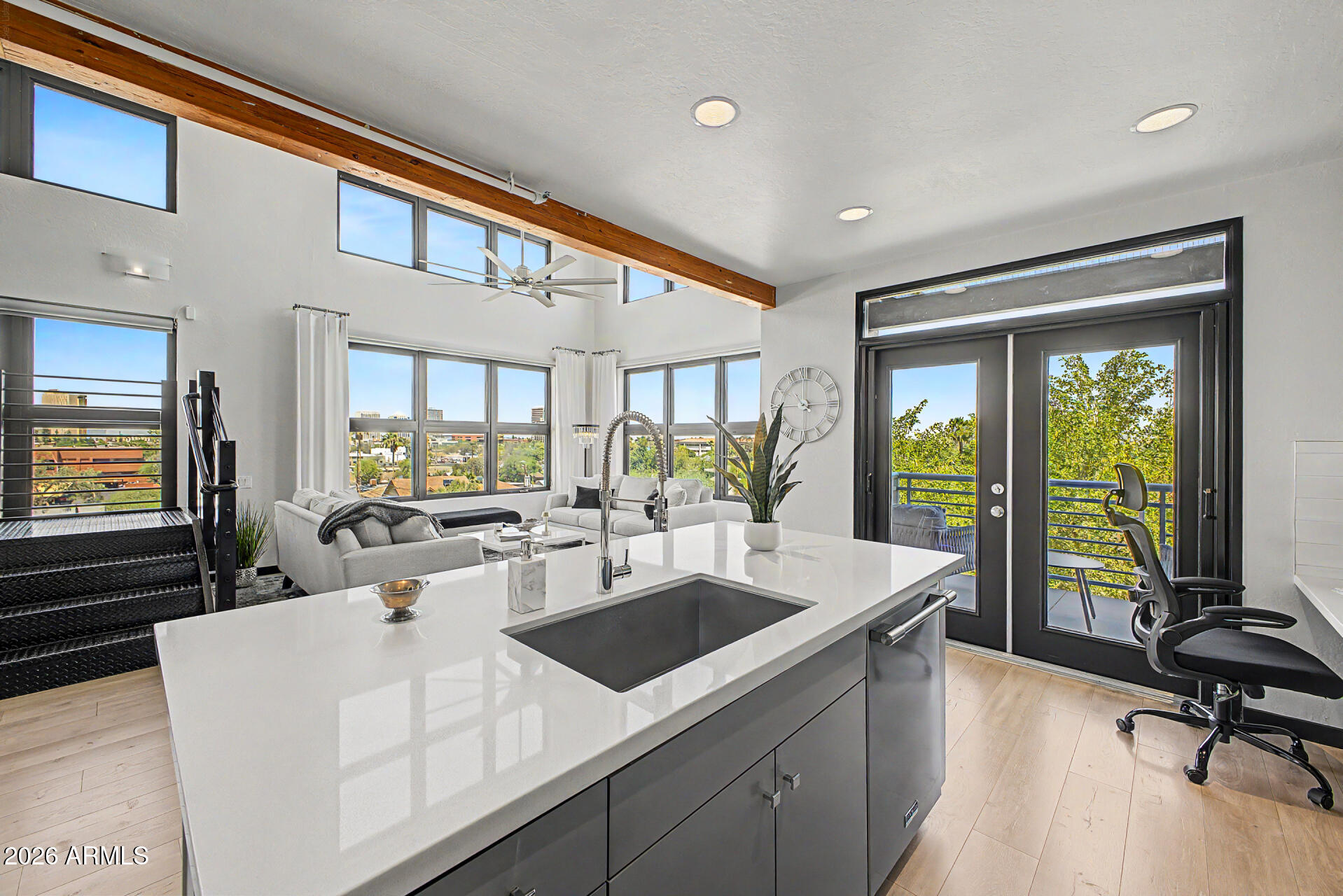 ARTISAN LOFTS CONDOMINIUM - Residential