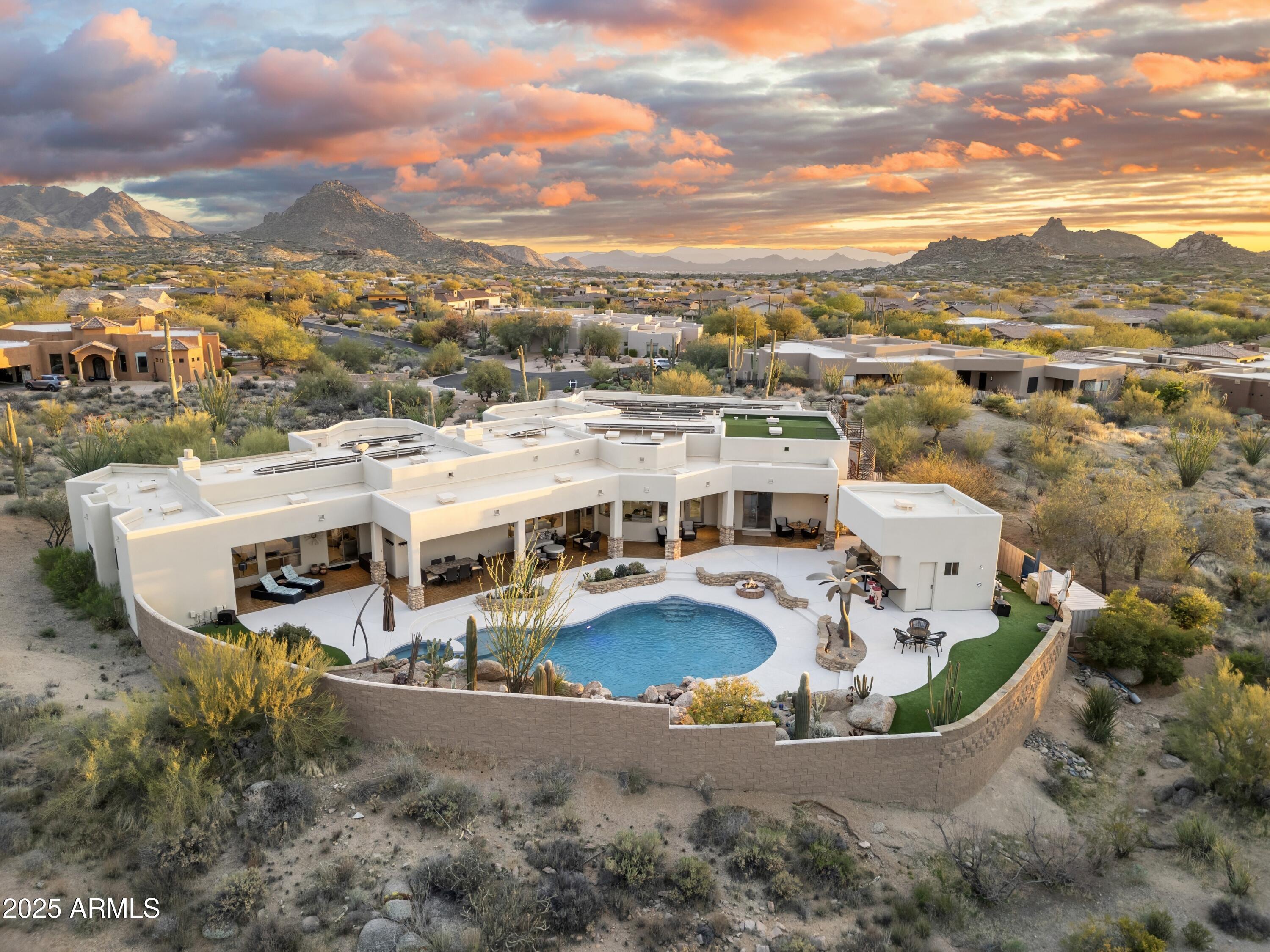 TROON VERDE - Residential