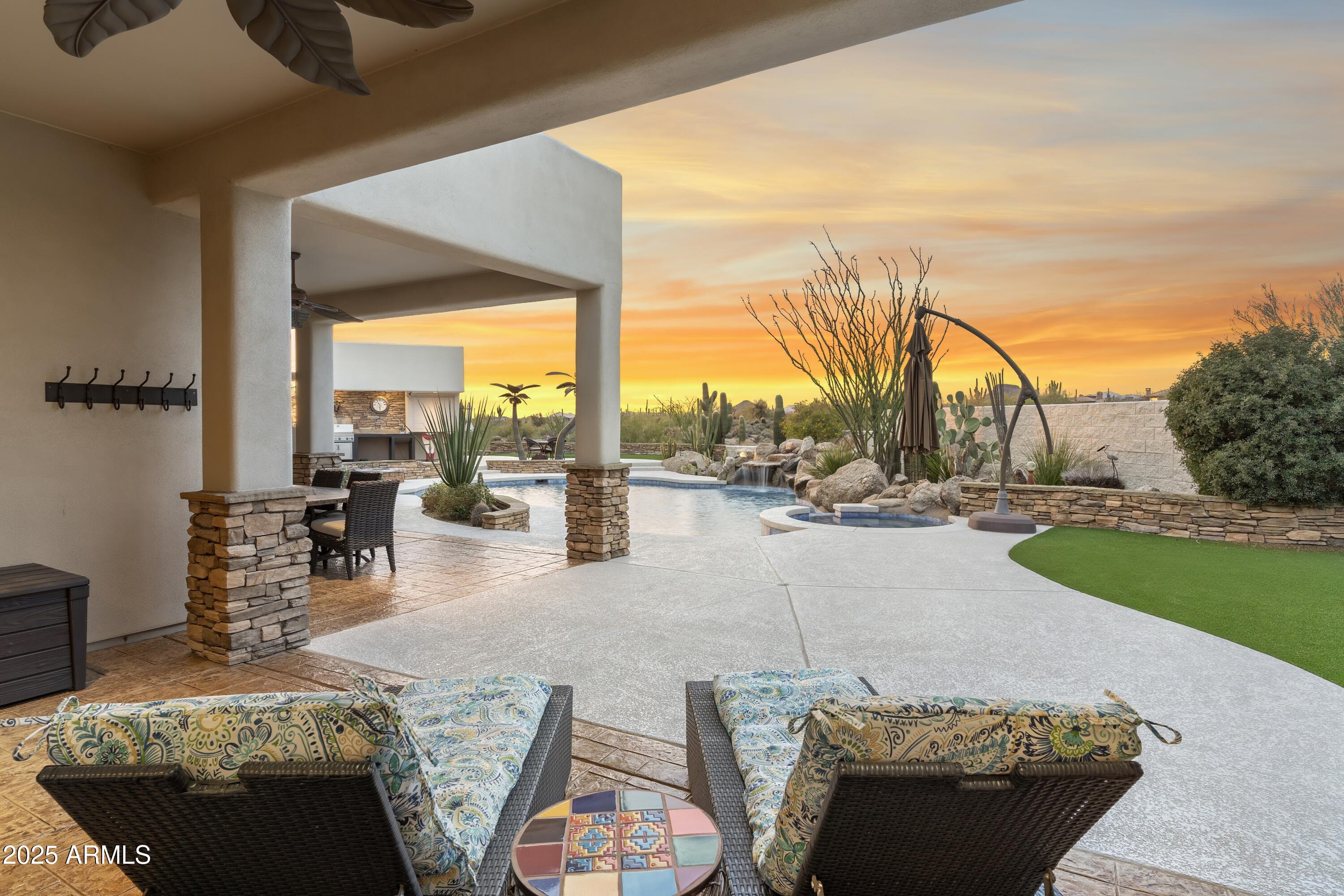 TROON VERDE - Residential