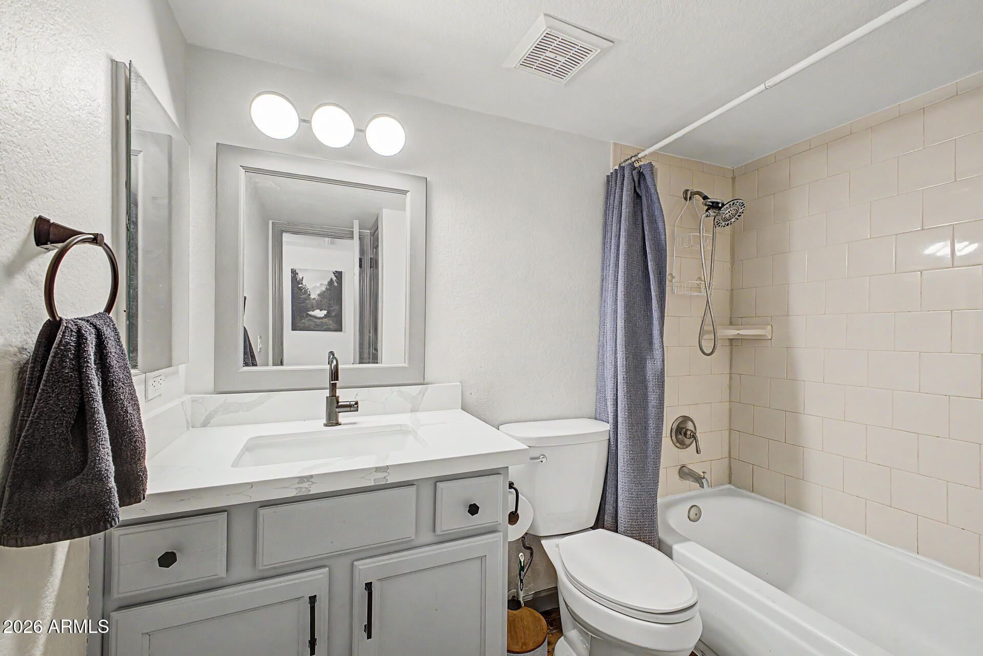 CHESAPEAKE CONDOMINIUM - Residential