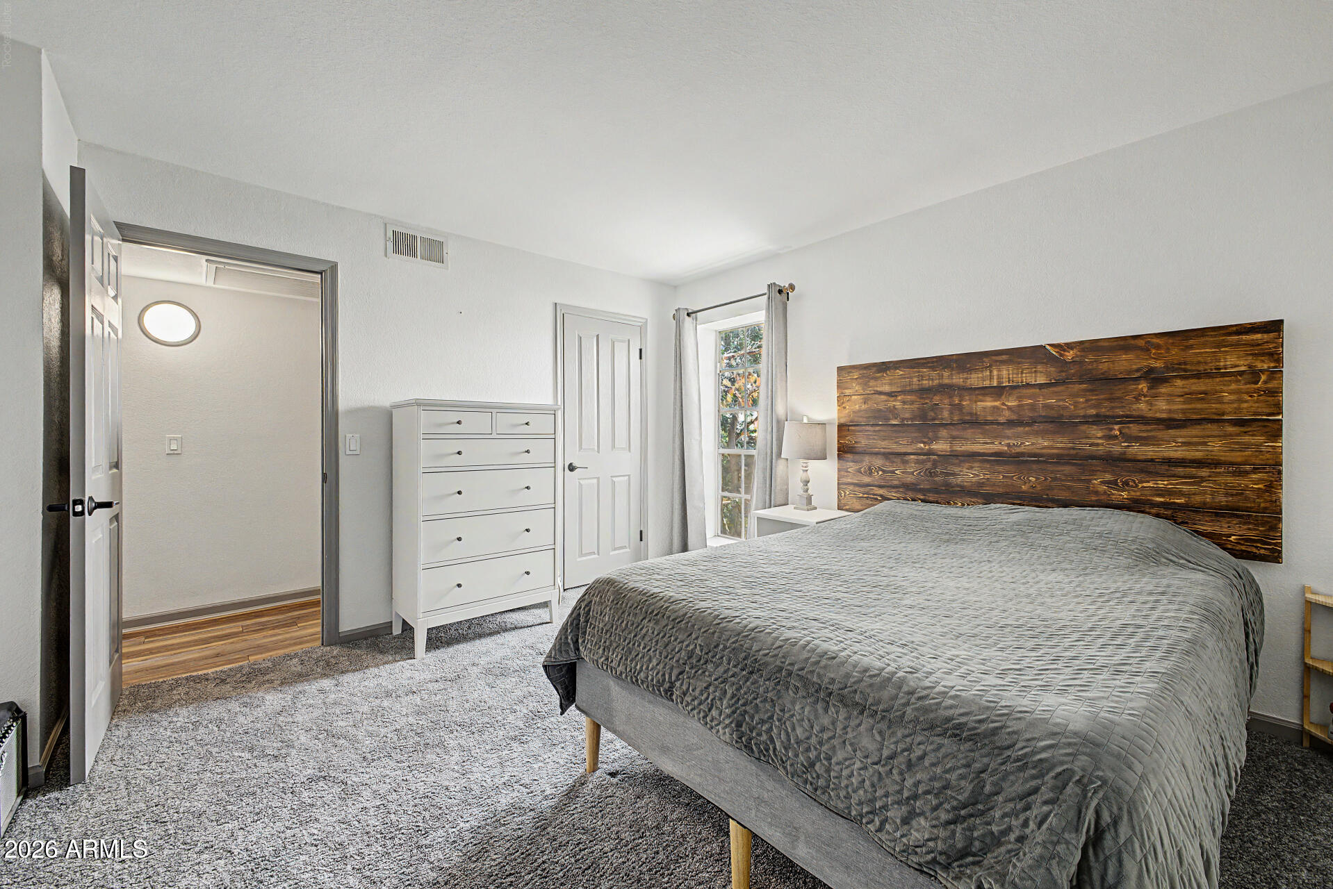 CHESAPEAKE CONDOMINIUM - Residential