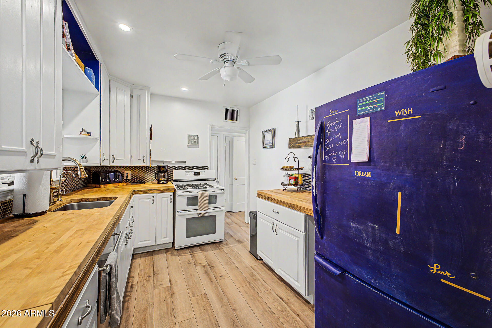 WOODLEA BLK 3-6, 11, 12 - Residential