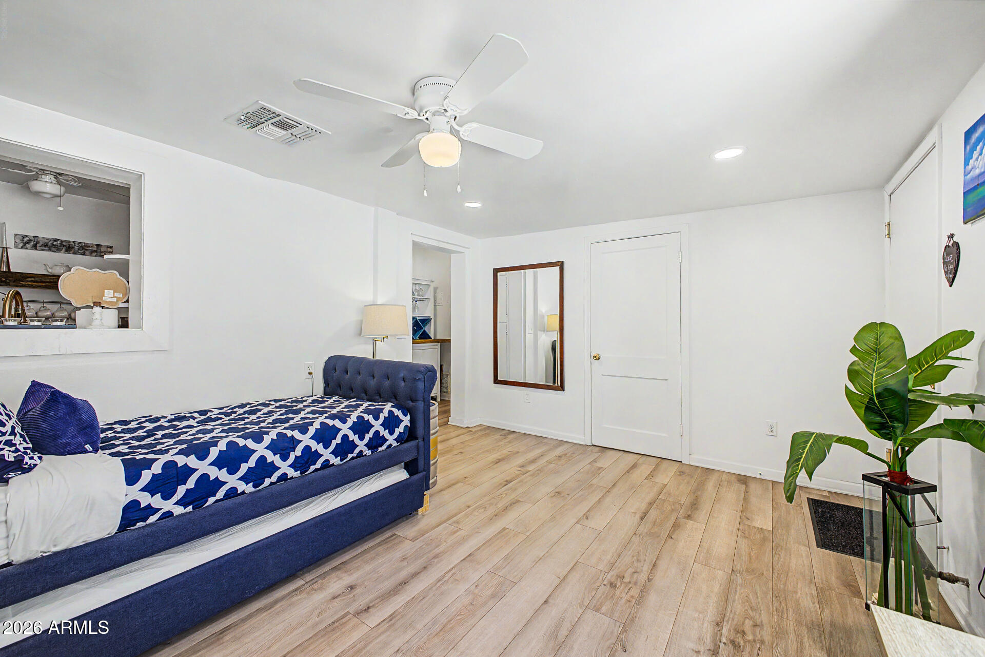 WOODLEA BLK 3-6, 11, 12 - Residential
