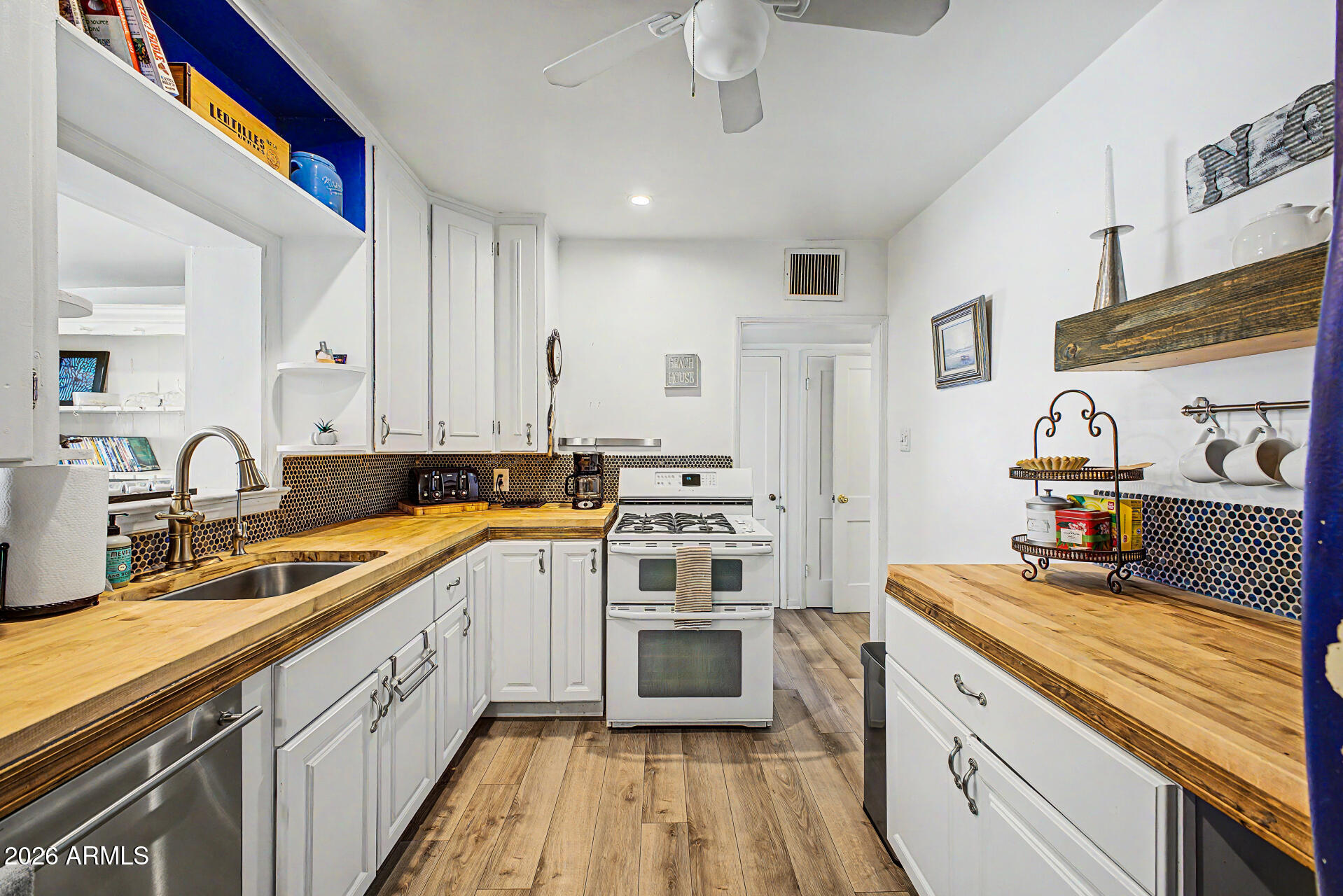 WOODLEA BLK 3-6, 11, 12 - Residential