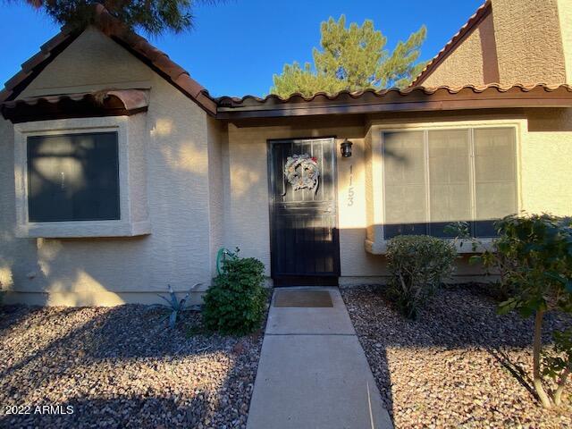 This 3BR/2BA, 1196 sq.ft. tri-level townhome is centrally located in Mesa, AZ minutes from MCC, ASU, Mesa Riverview Shopping Center and Sloan Park home of the Chicago Cubs Spring Training games.  The townhome includes central A/C, an open floor-plan and quiet neighborhood.