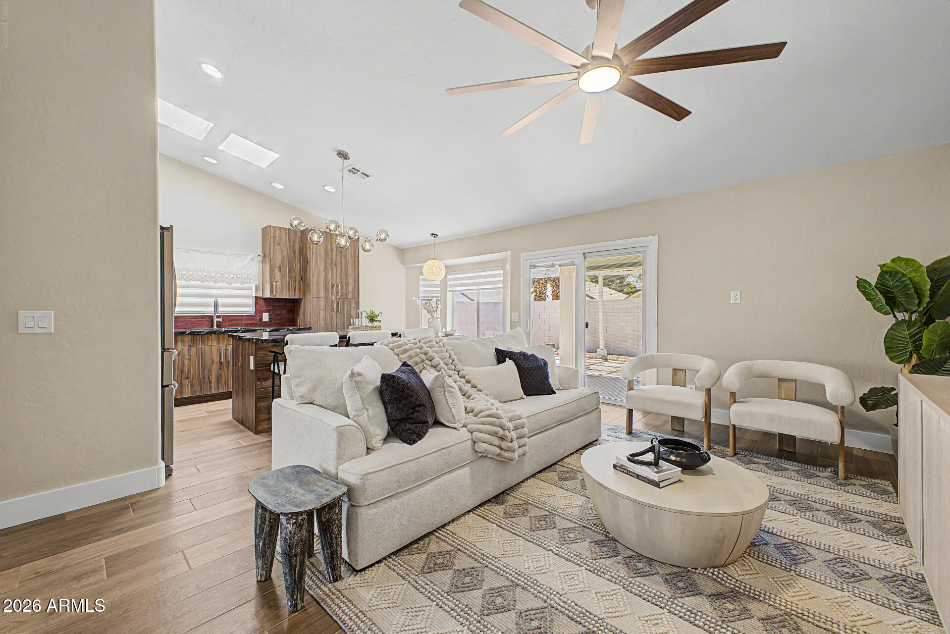 COLONIAL SHORES AT WIND DRIFT LOT 1-91 TR A - Residential