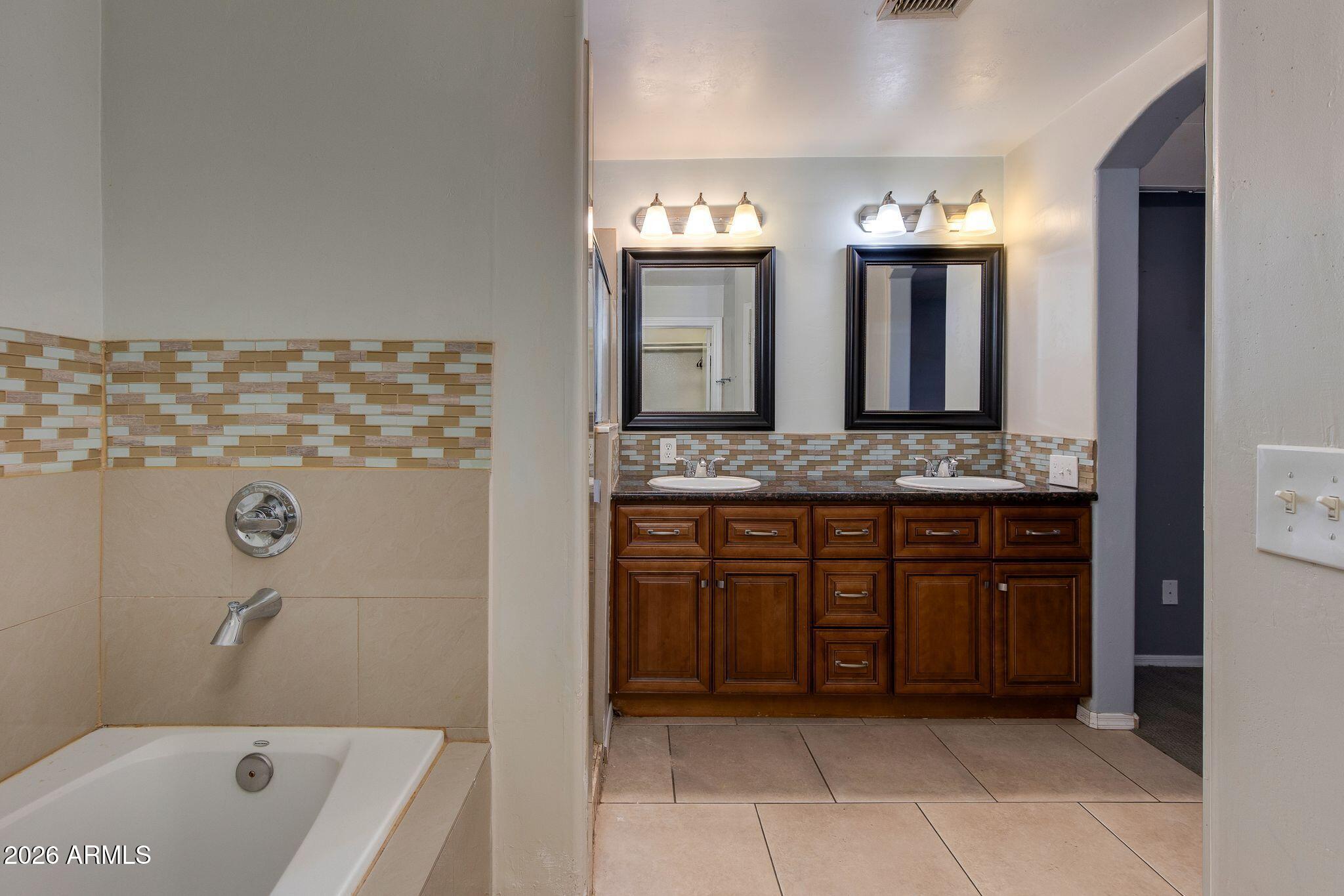 SONORAN VISTA - Residential