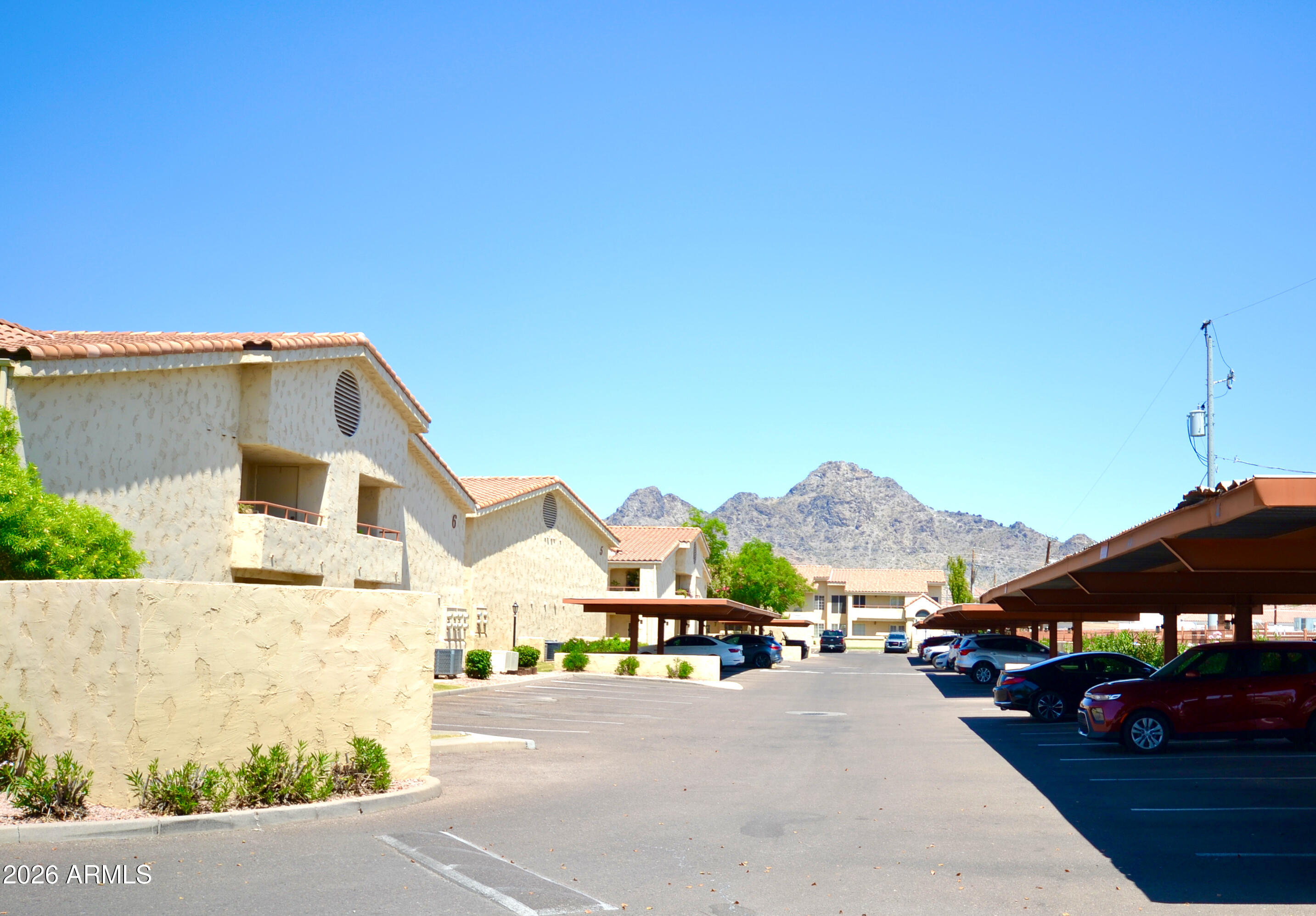 Ventana Condominium - Residential